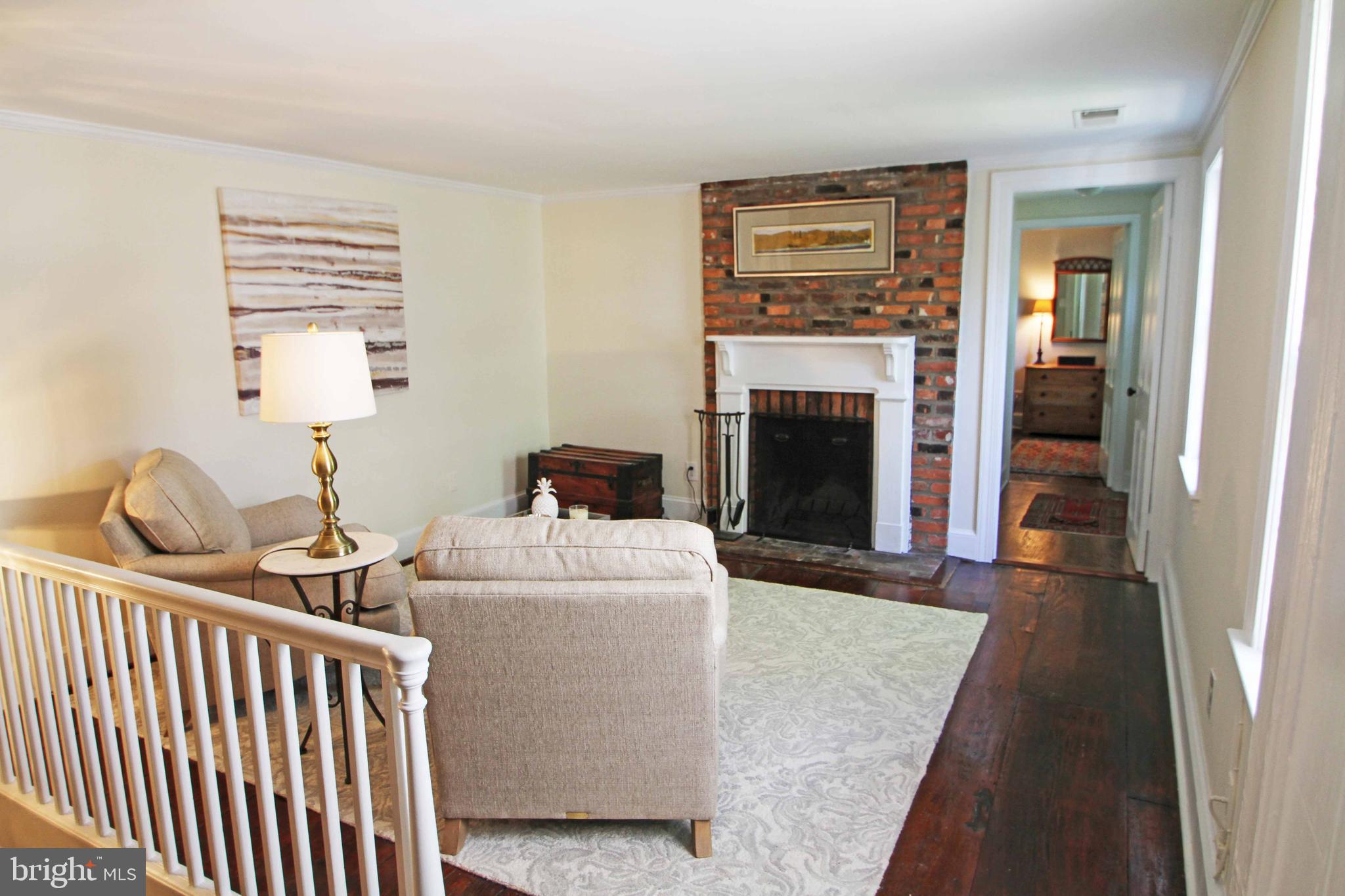 OLD TOWN - Residential Lease