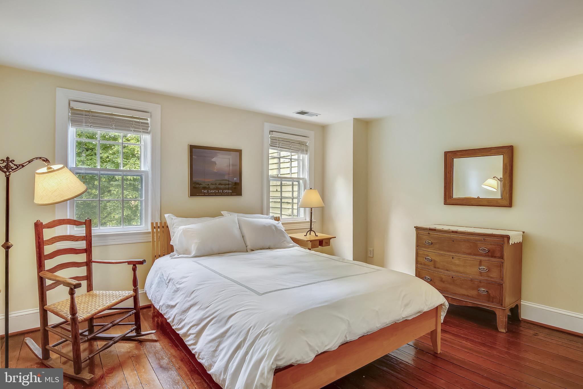 OLD TOWN - Residential Lease