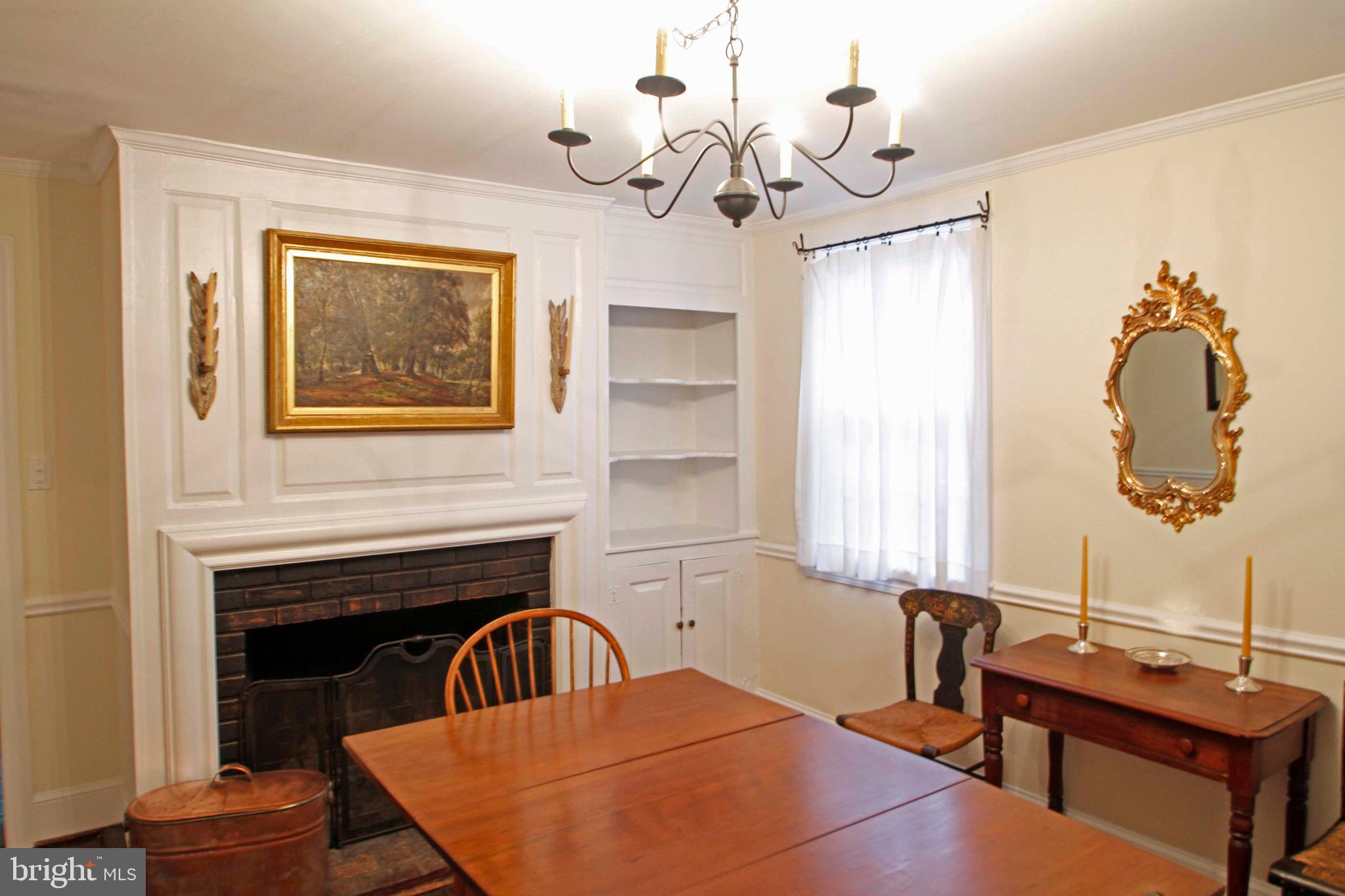 OLD TOWN - Residential Lease