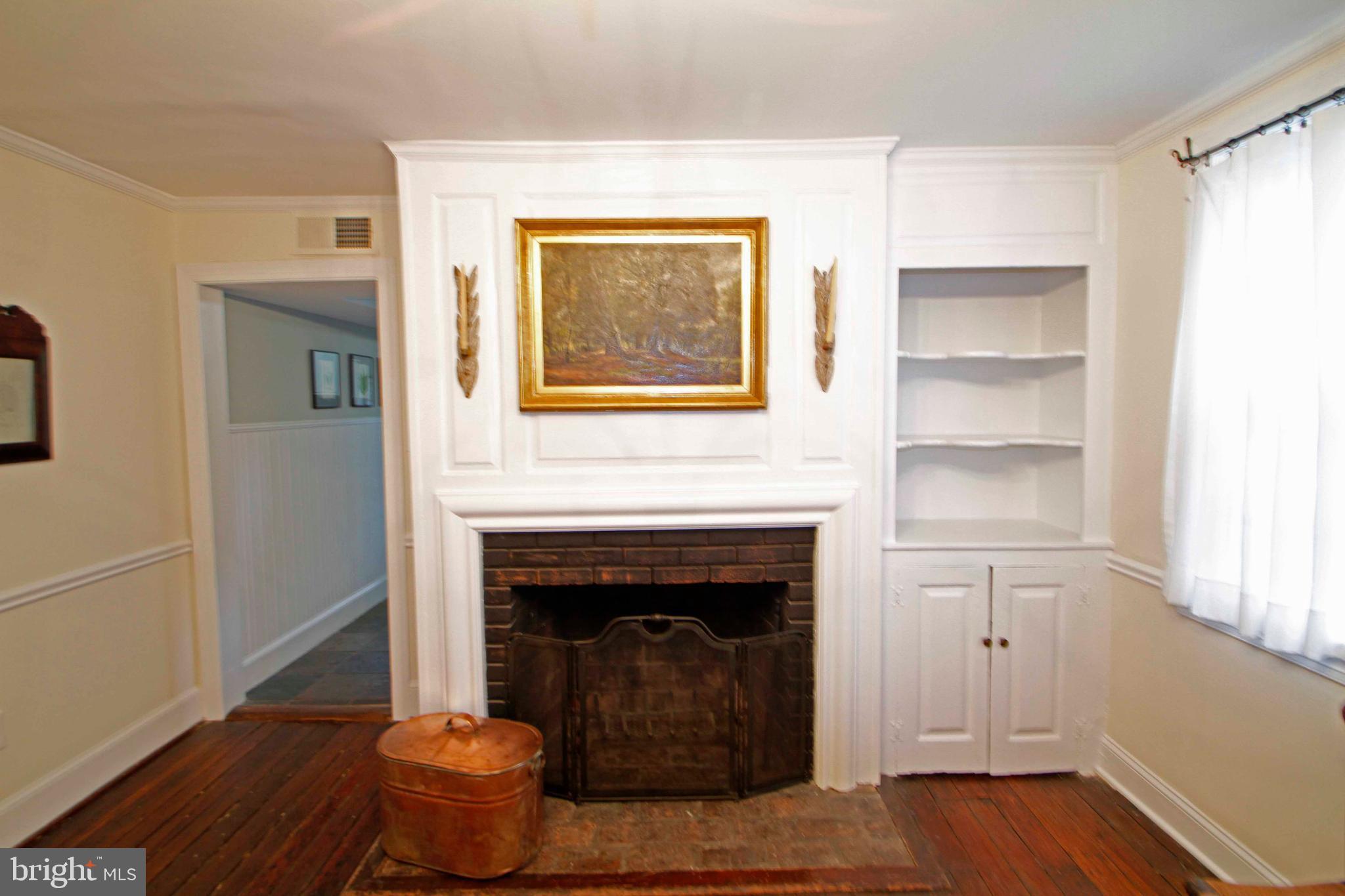 OLD TOWN - Residential Lease