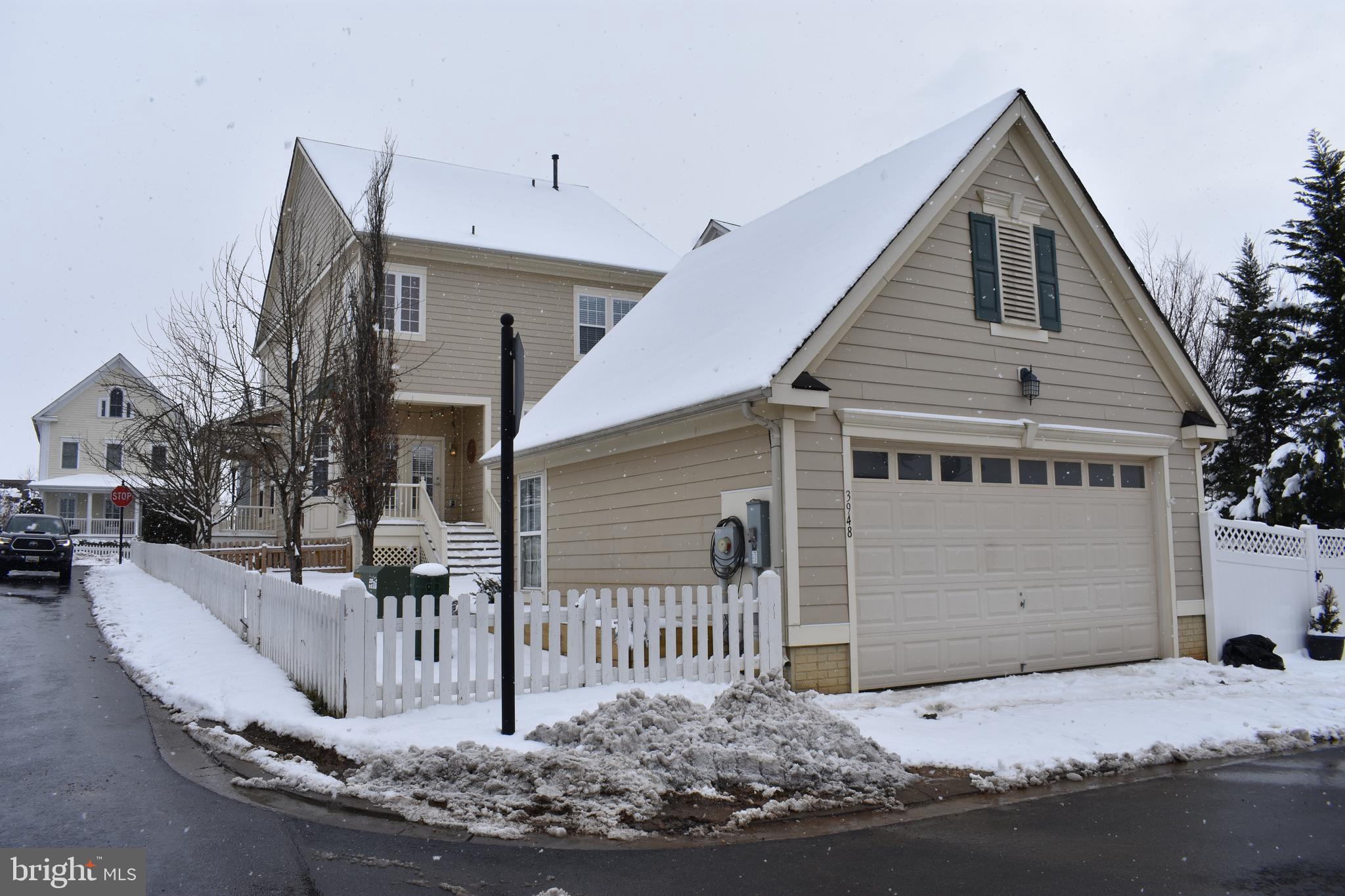 CHERRY HILL - Residential Lease