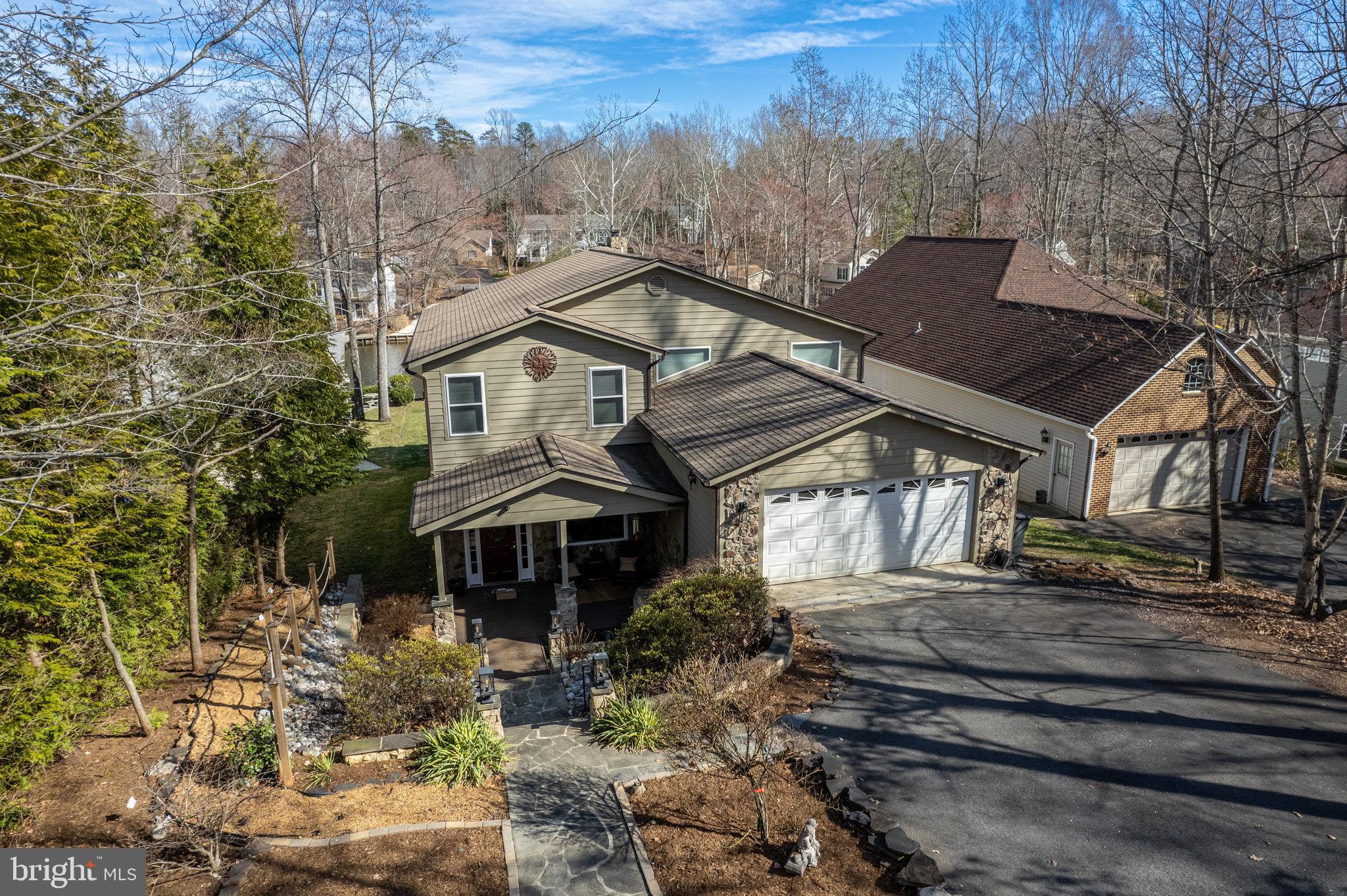 LAKE OF THE WOODS - Residential