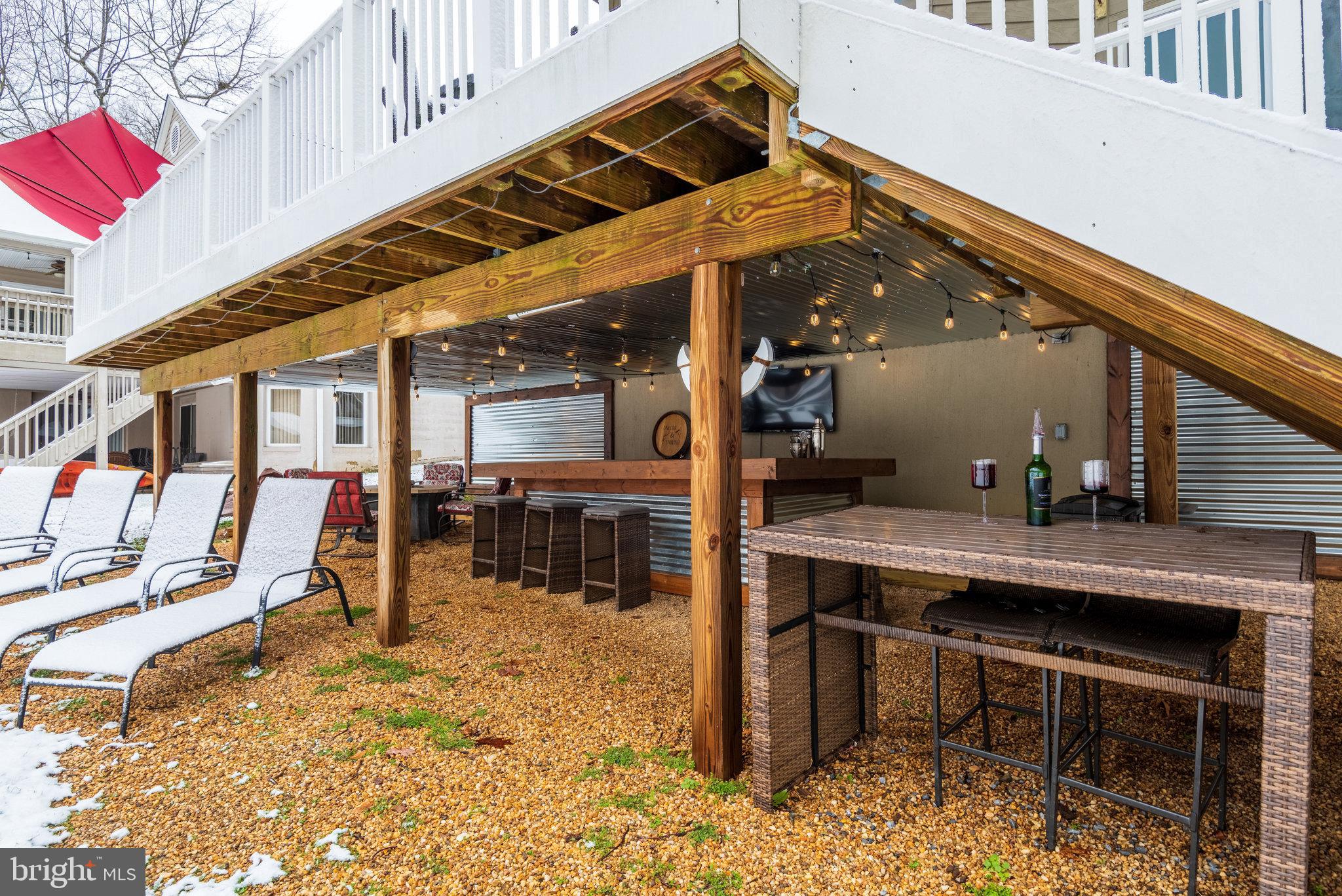 LAKE OF THE WOODS - Residential