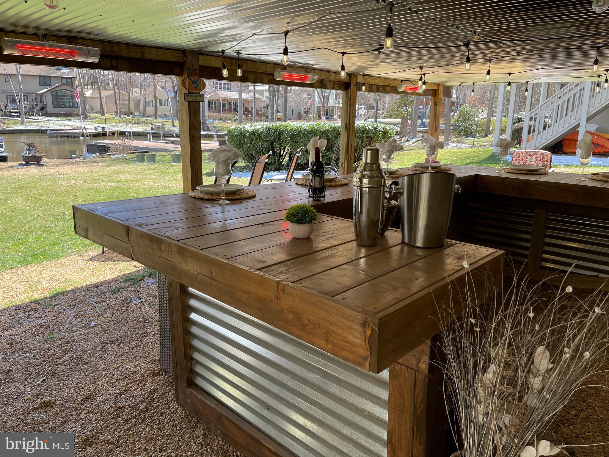 LAKE OF THE WOODS - Residential