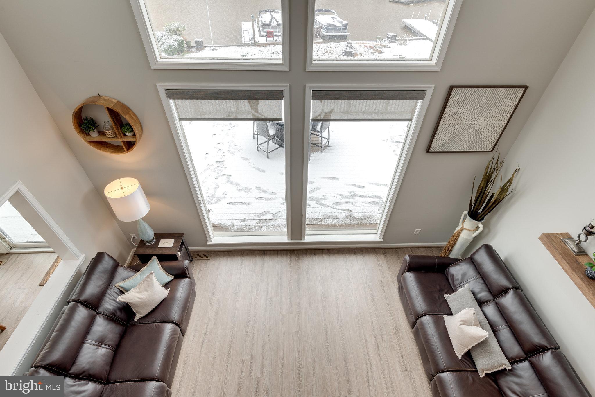 LAKE OF THE WOODS - Residential