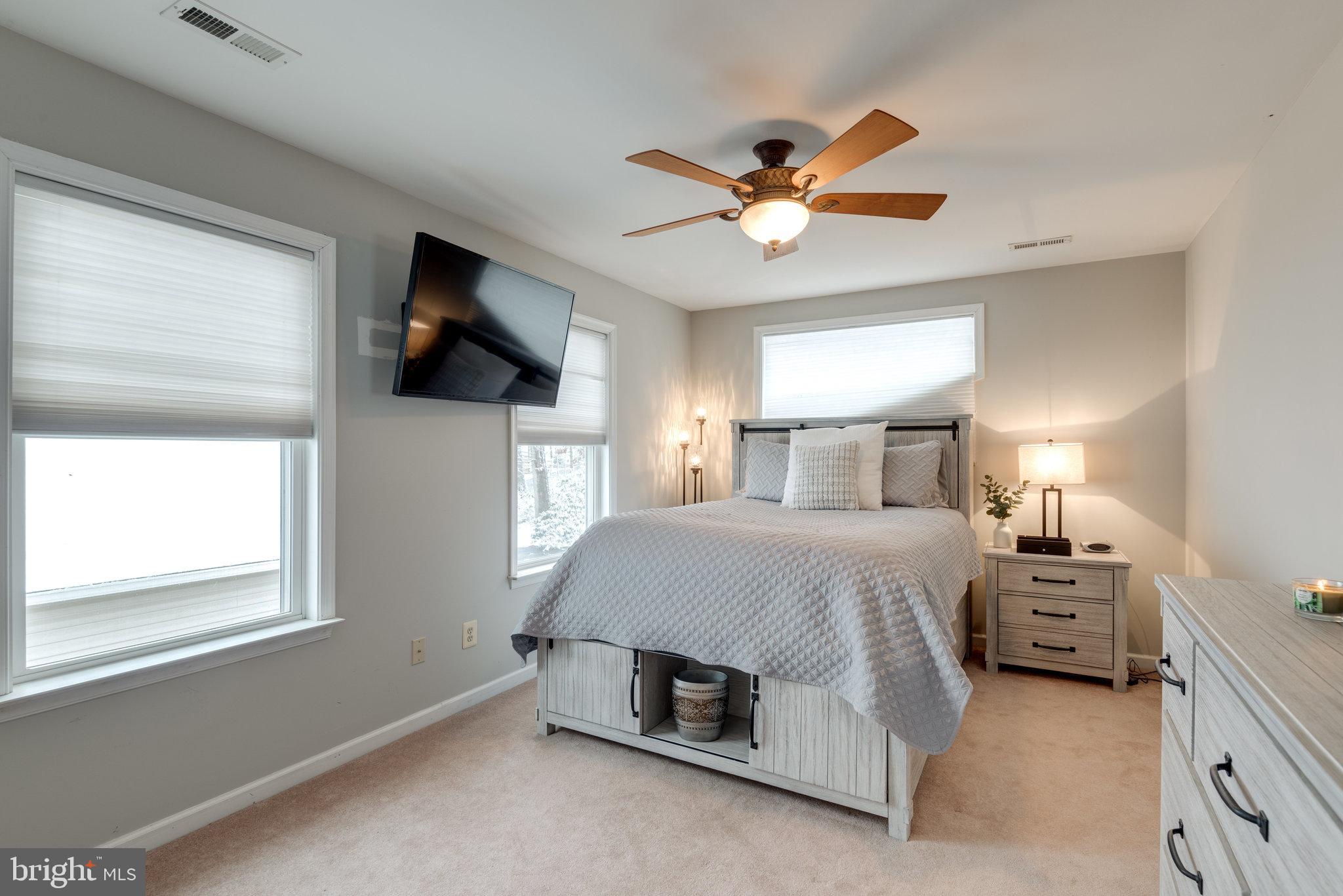 LAKE OF THE WOODS - Residential