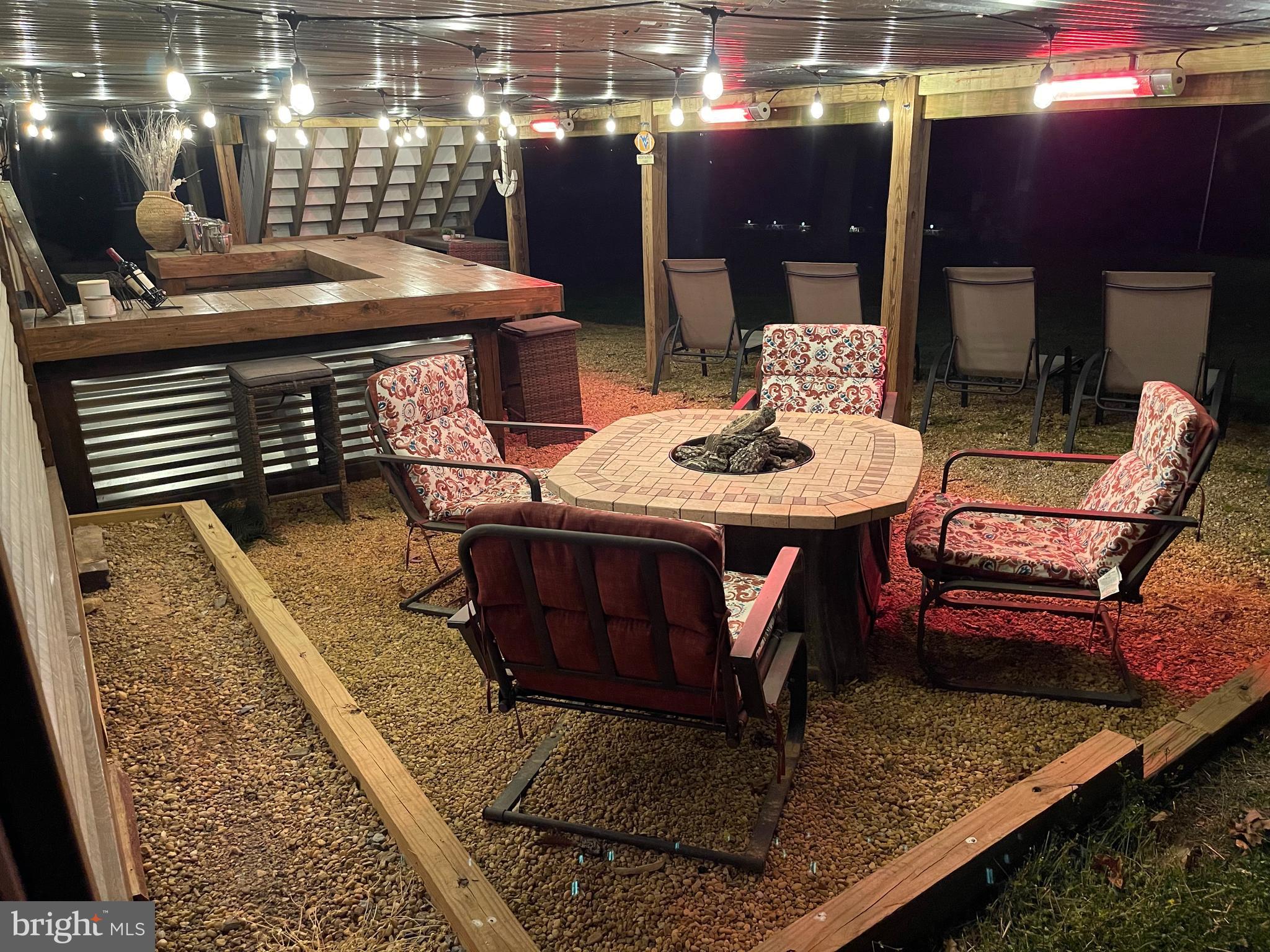 LAKE OF THE WOODS - Residential