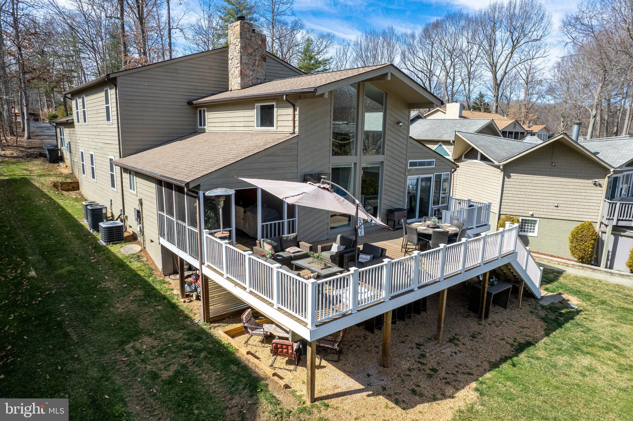 LAKE OF THE WOODS - Residential