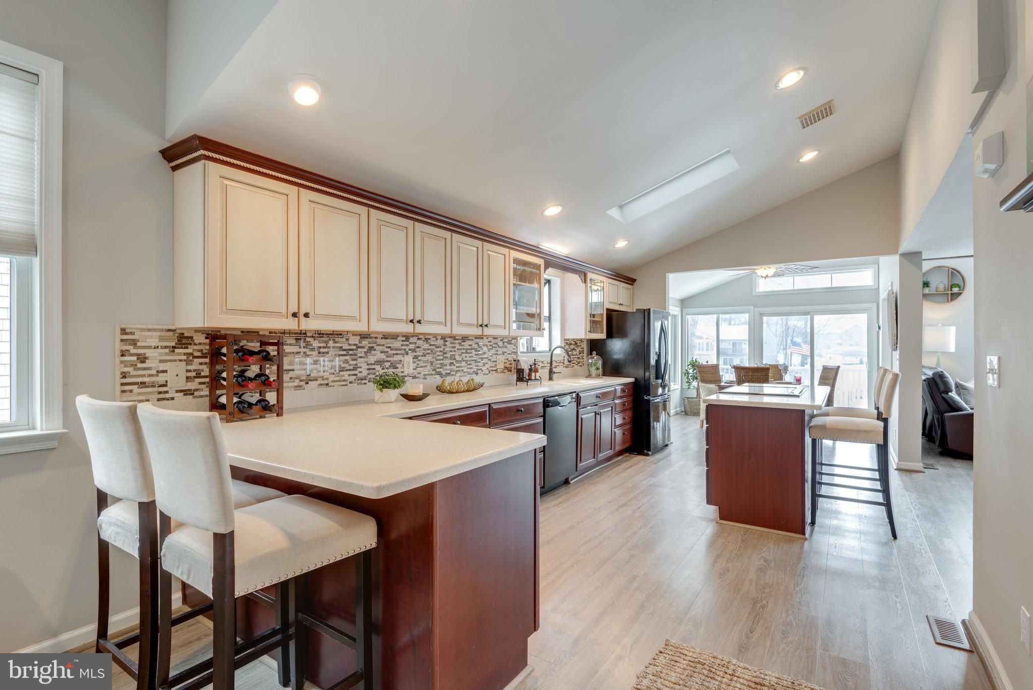 LAKE OF THE WOODS - Residential