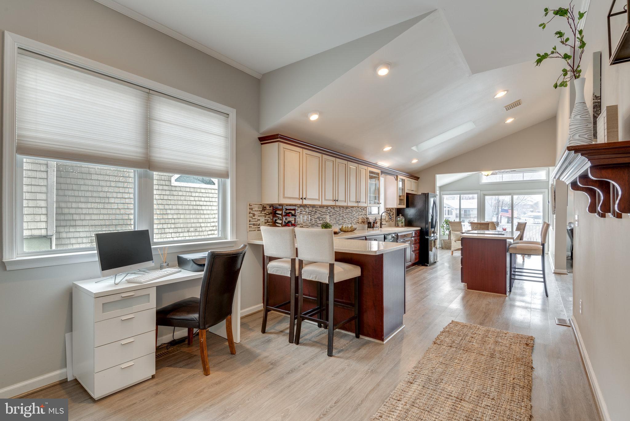 LAKE OF THE WOODS - Residential