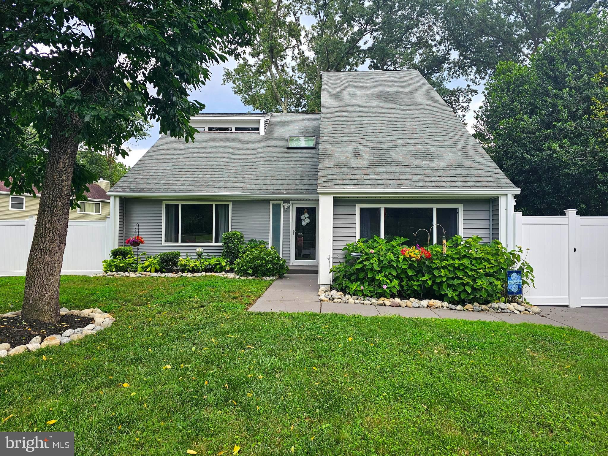 103 EVON COURT