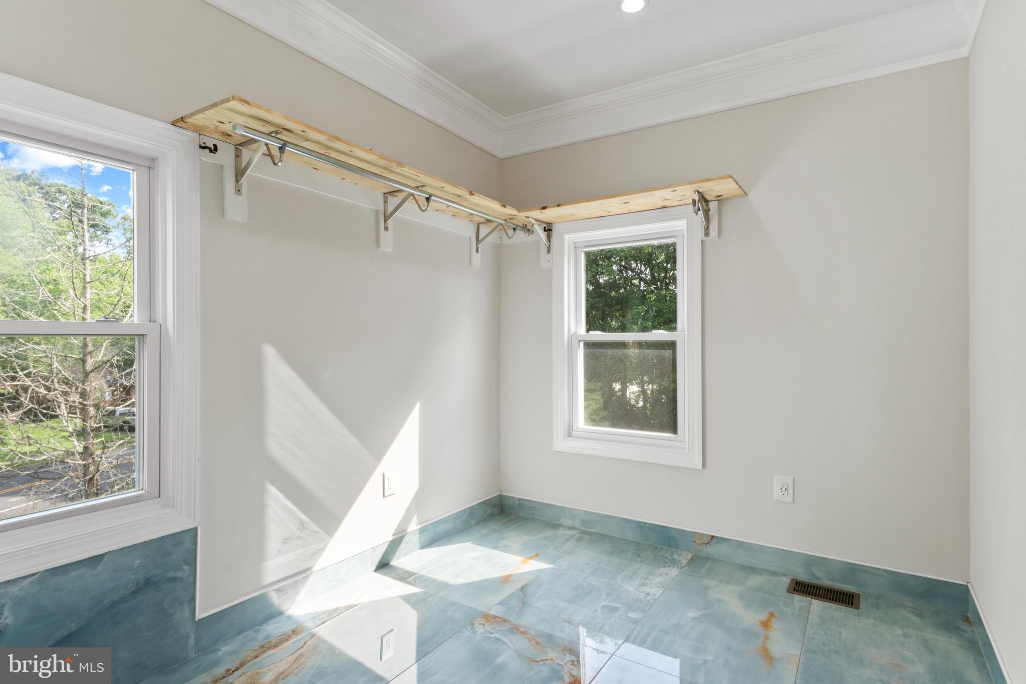 FORESTDALE - Residential