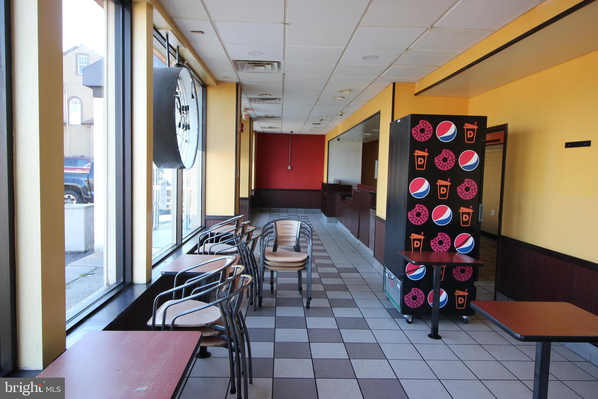 554 2ND STREET PIKE