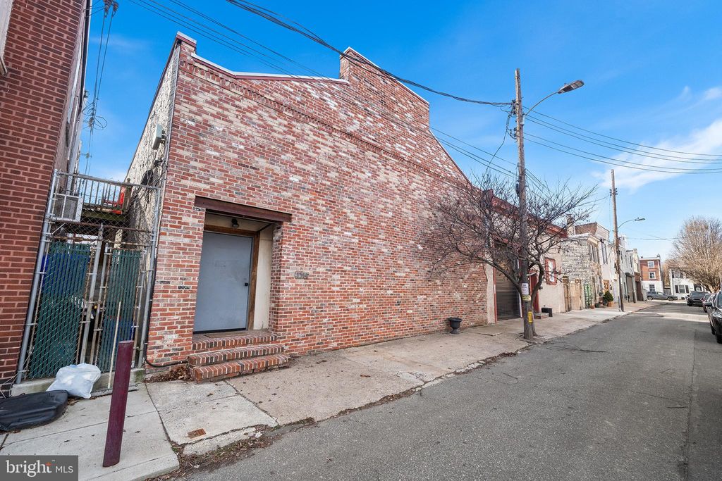 Photo of 1506 - 14 E Wilt Street, PHILADELPHIA, PA 19125 (MLS # PAPH2577408)