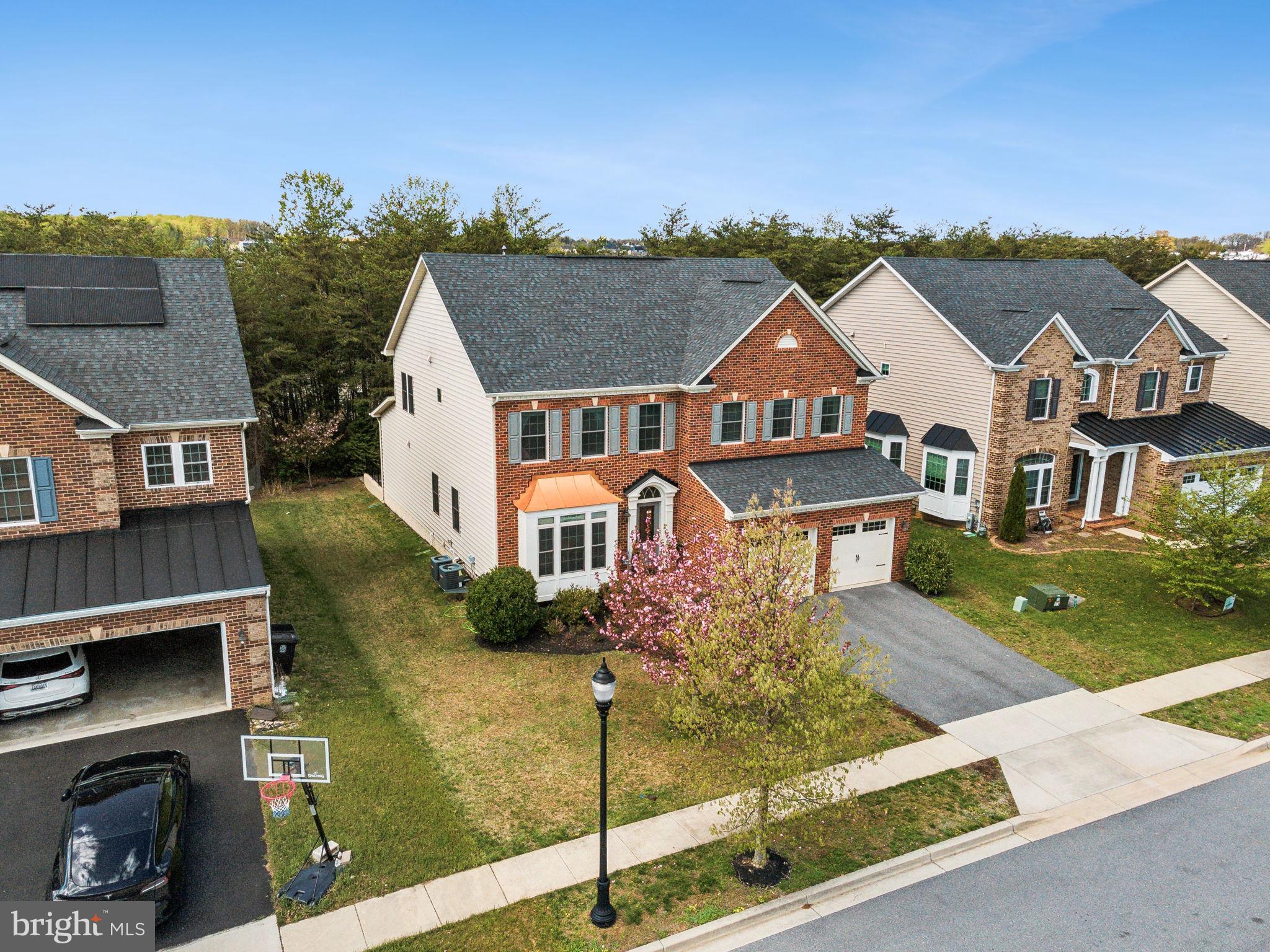 FAIRLAND PARK - Residential