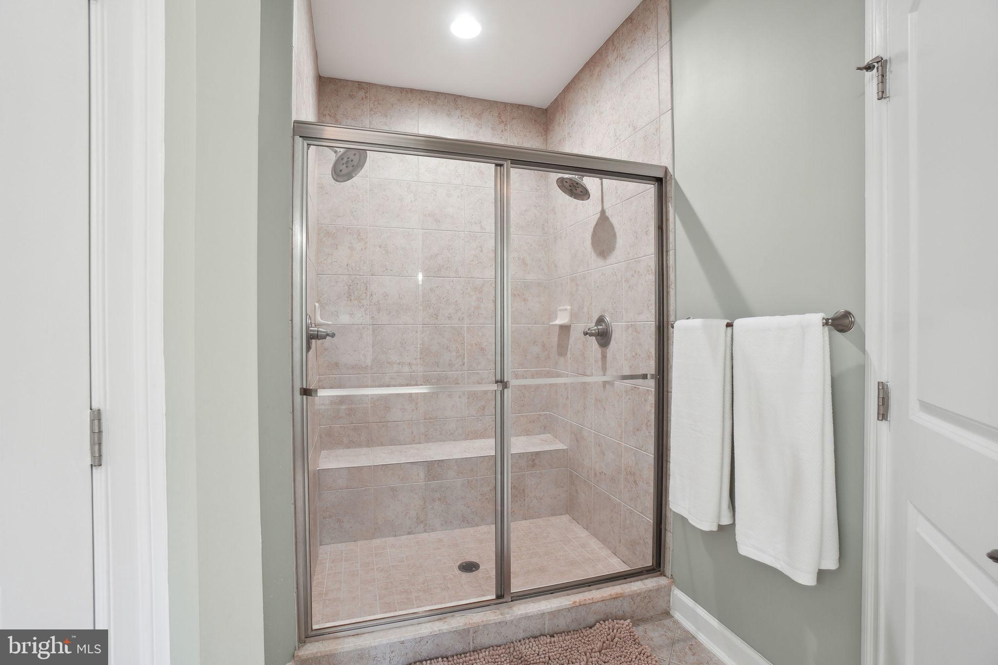 FAIRLAND PARK - Residential