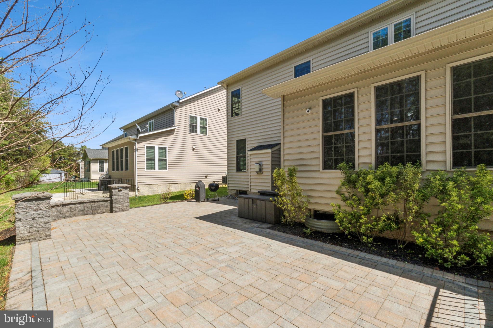 FAIRLAND PARK - Residential