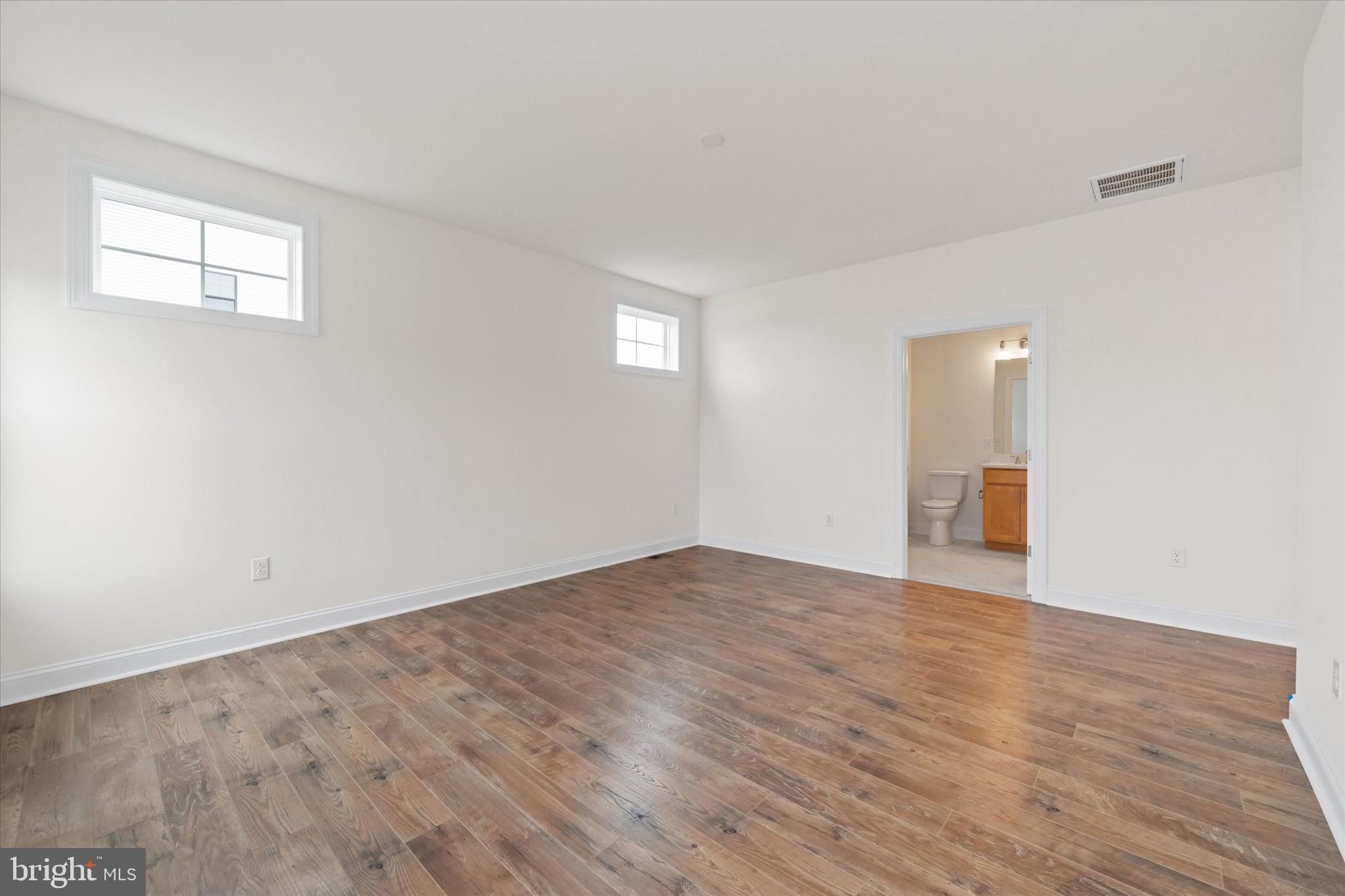 CANAAN WOODS - Residential