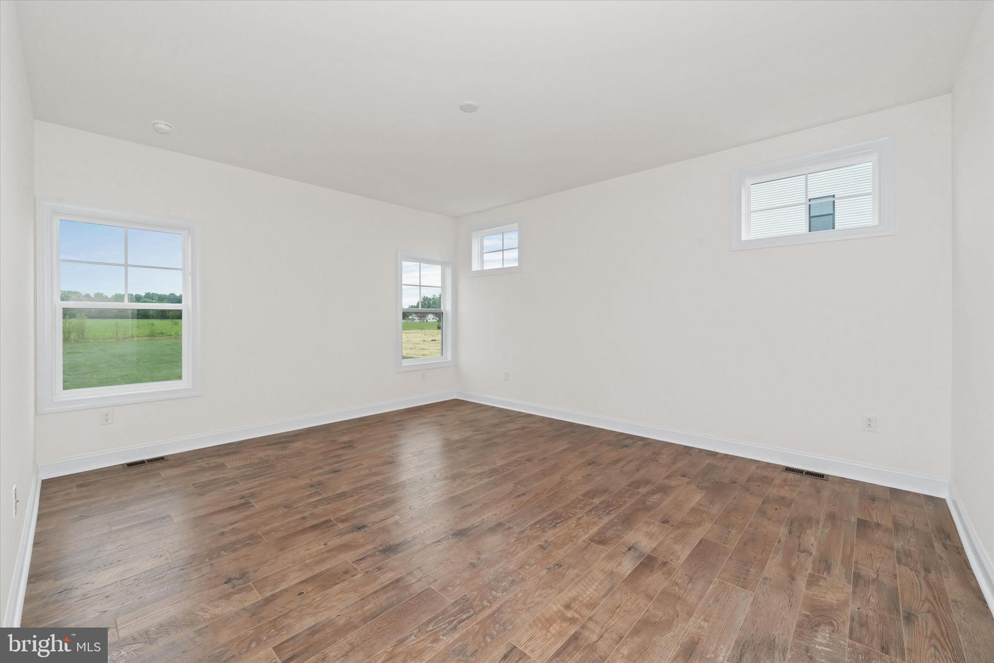 CANAAN WOODS - Residential