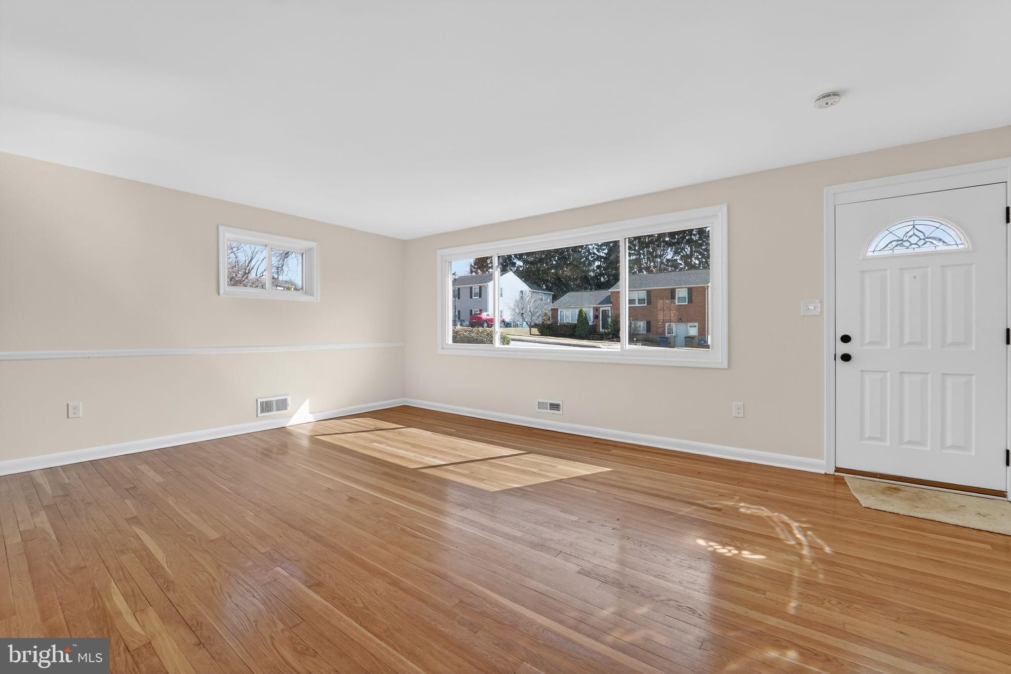 DULANEY VILLAGE - Residential