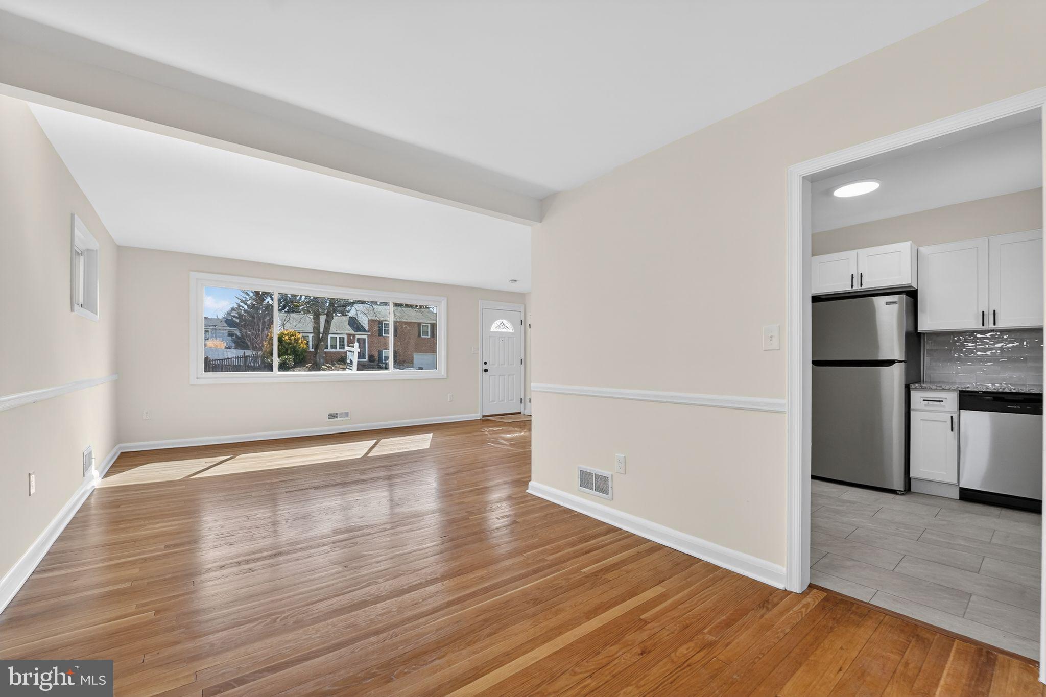 DULANEY VILLAGE - Residential