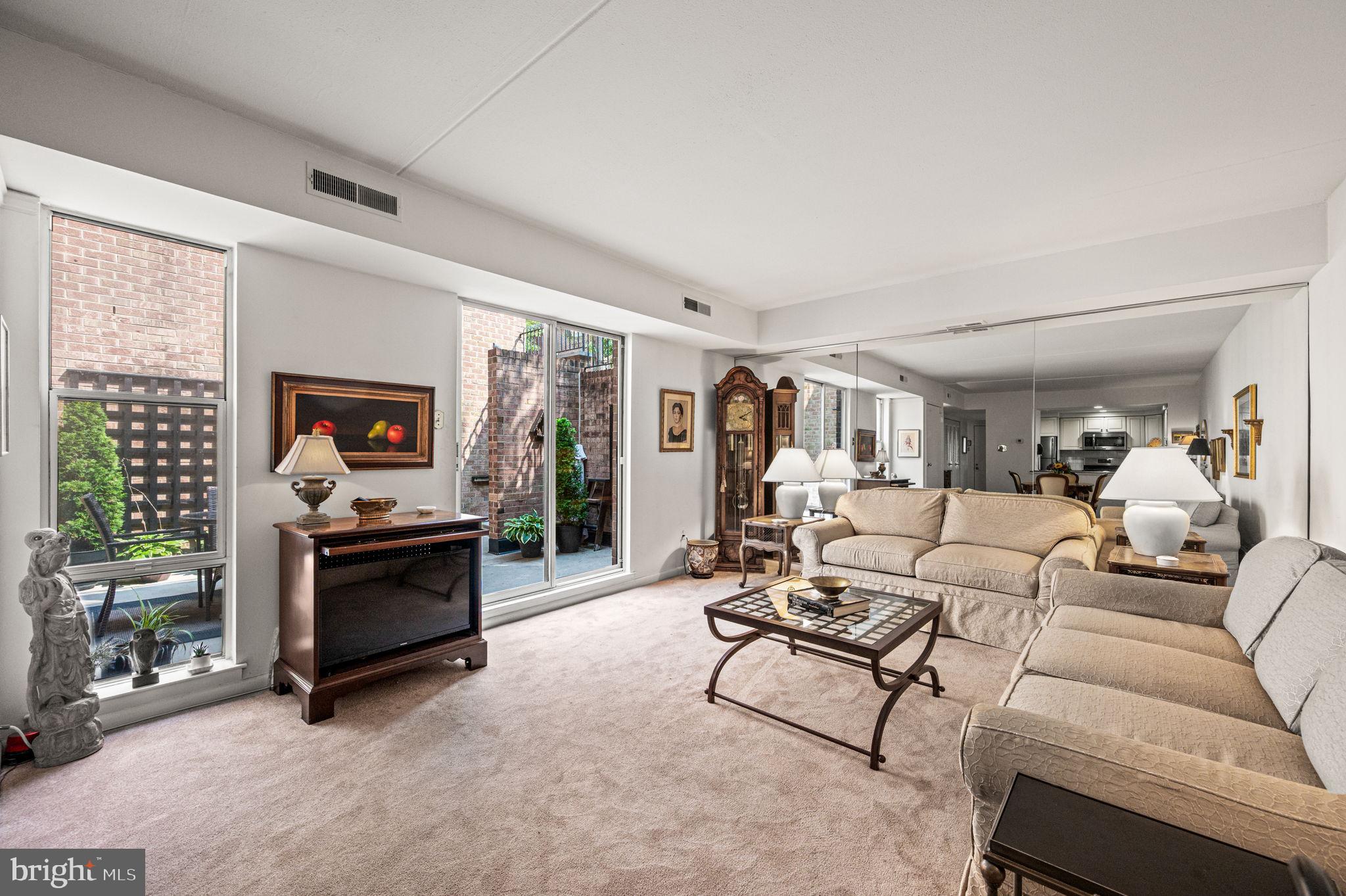 130 SPRUCE STREET 15A