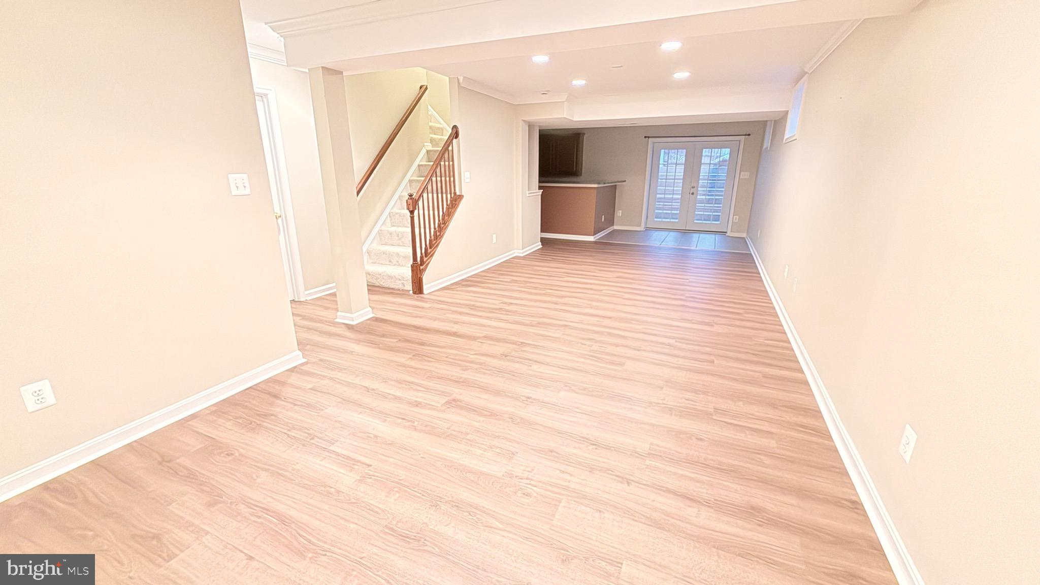 BROADLANDS - Residential