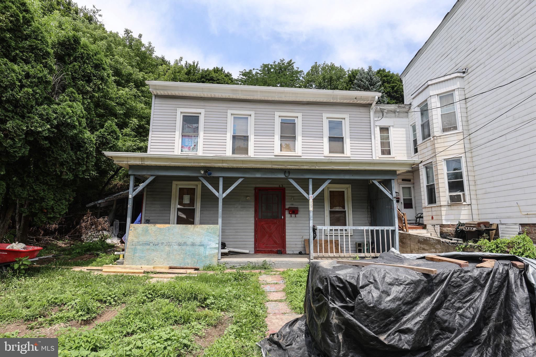 152 W RAILROAD STREET