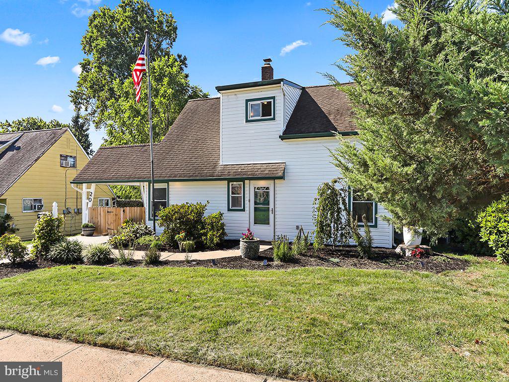 20 APPLETREE DRIVE