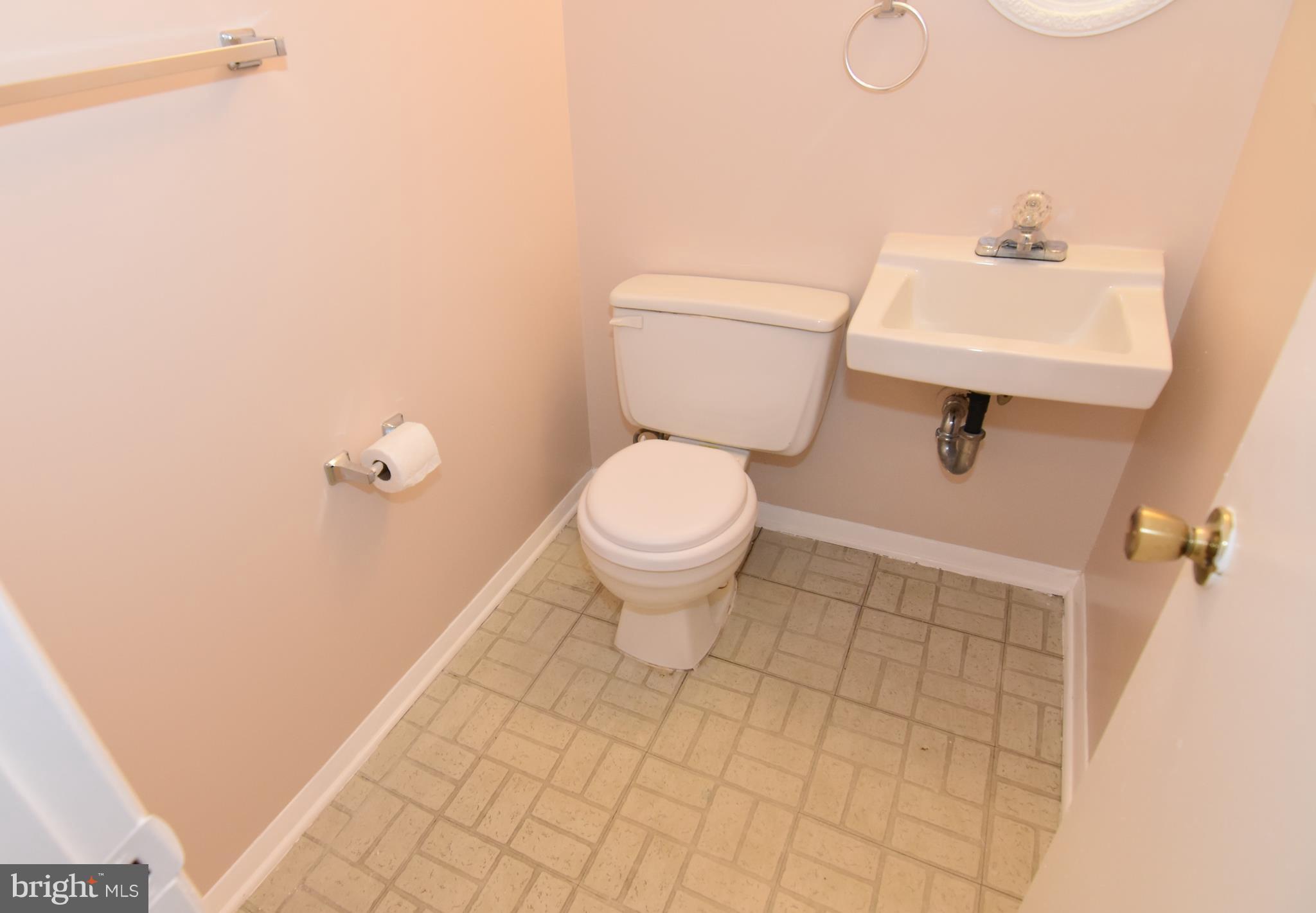 NEWPORT - Residential Lease