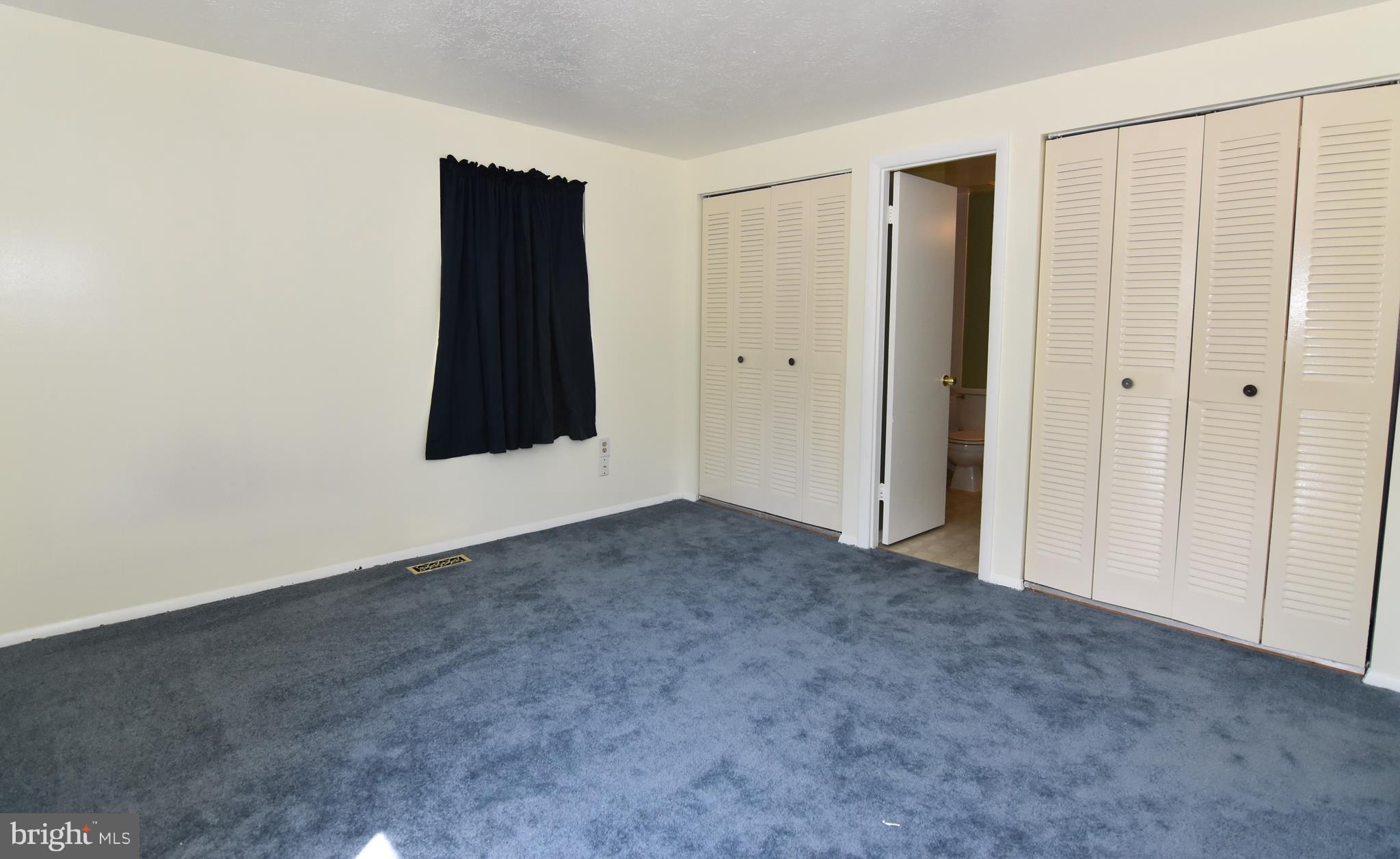 NEWPORT - Residential Lease