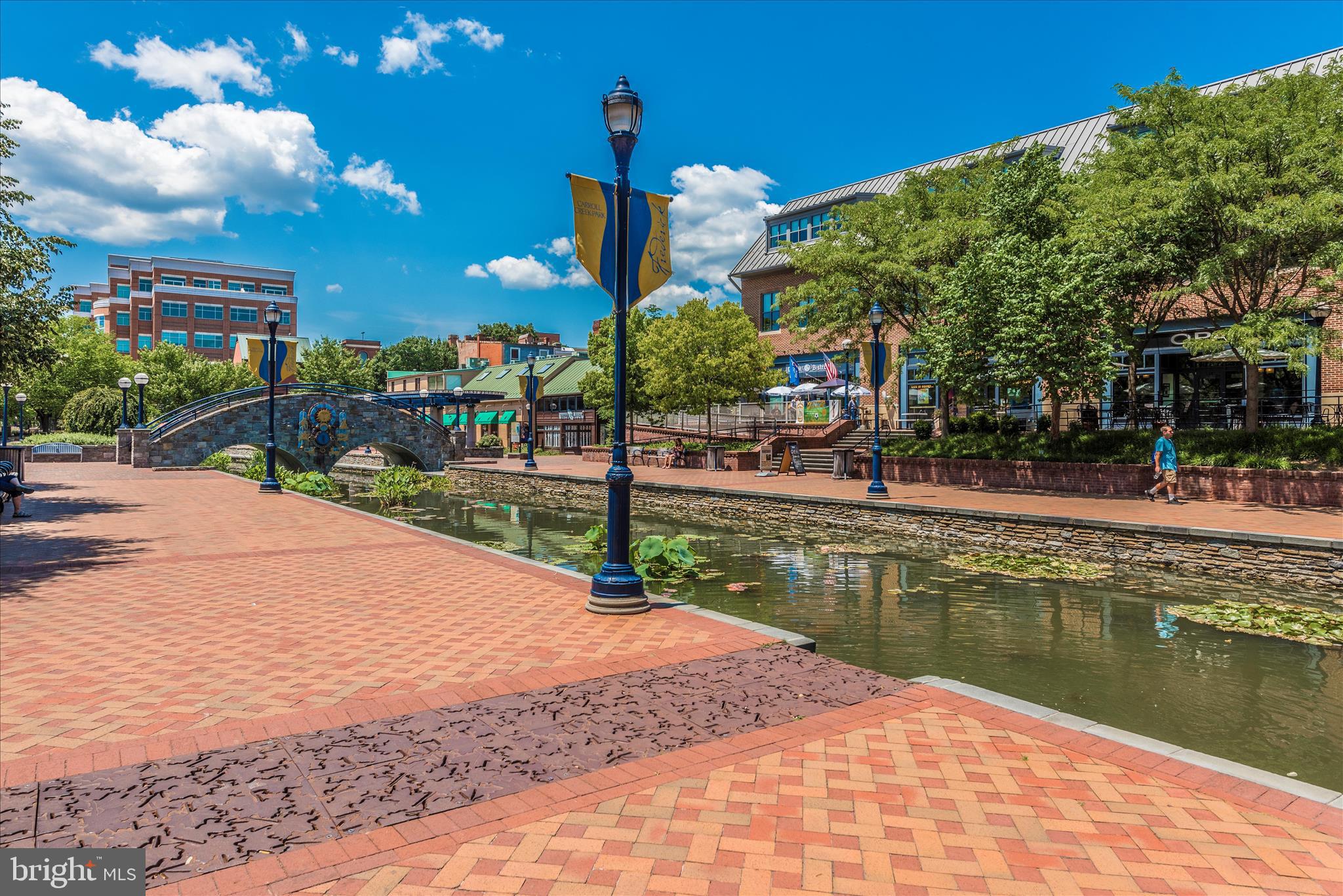 MAXWELL PLACE - Residential