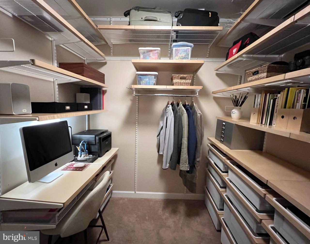 MAXWELL PLACE - Residential