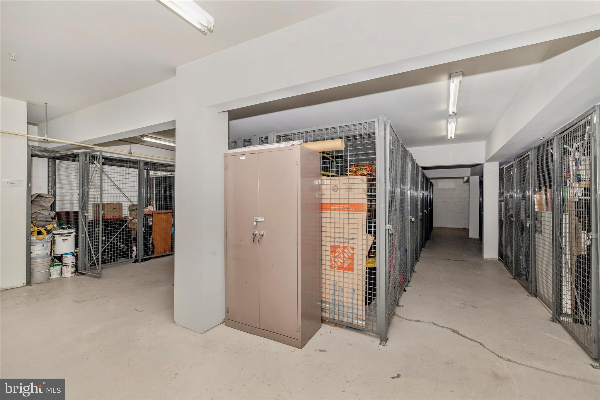 MAXWELL PLACE - Residential