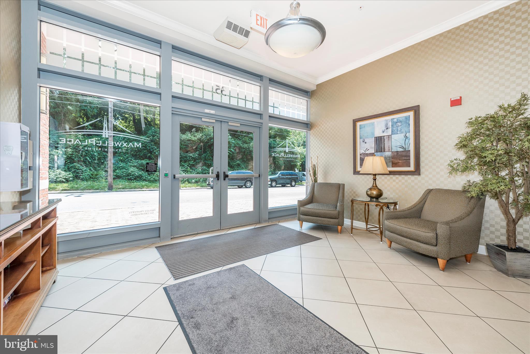 MAXWELL PLACE - Residential