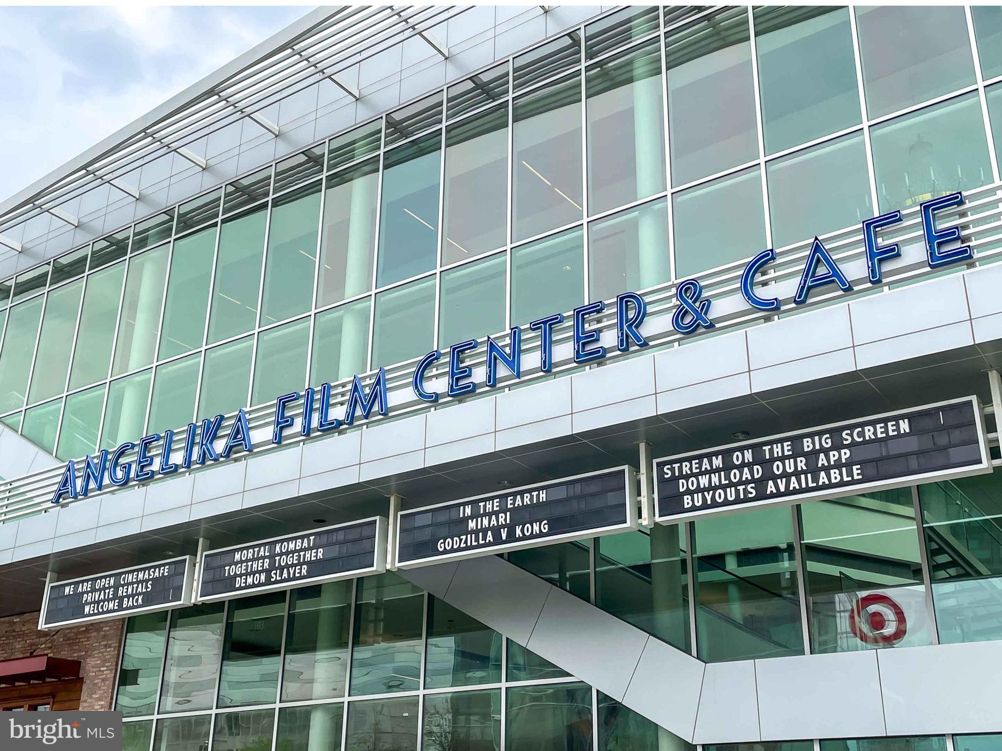 STONEWALL MANOR - Residential