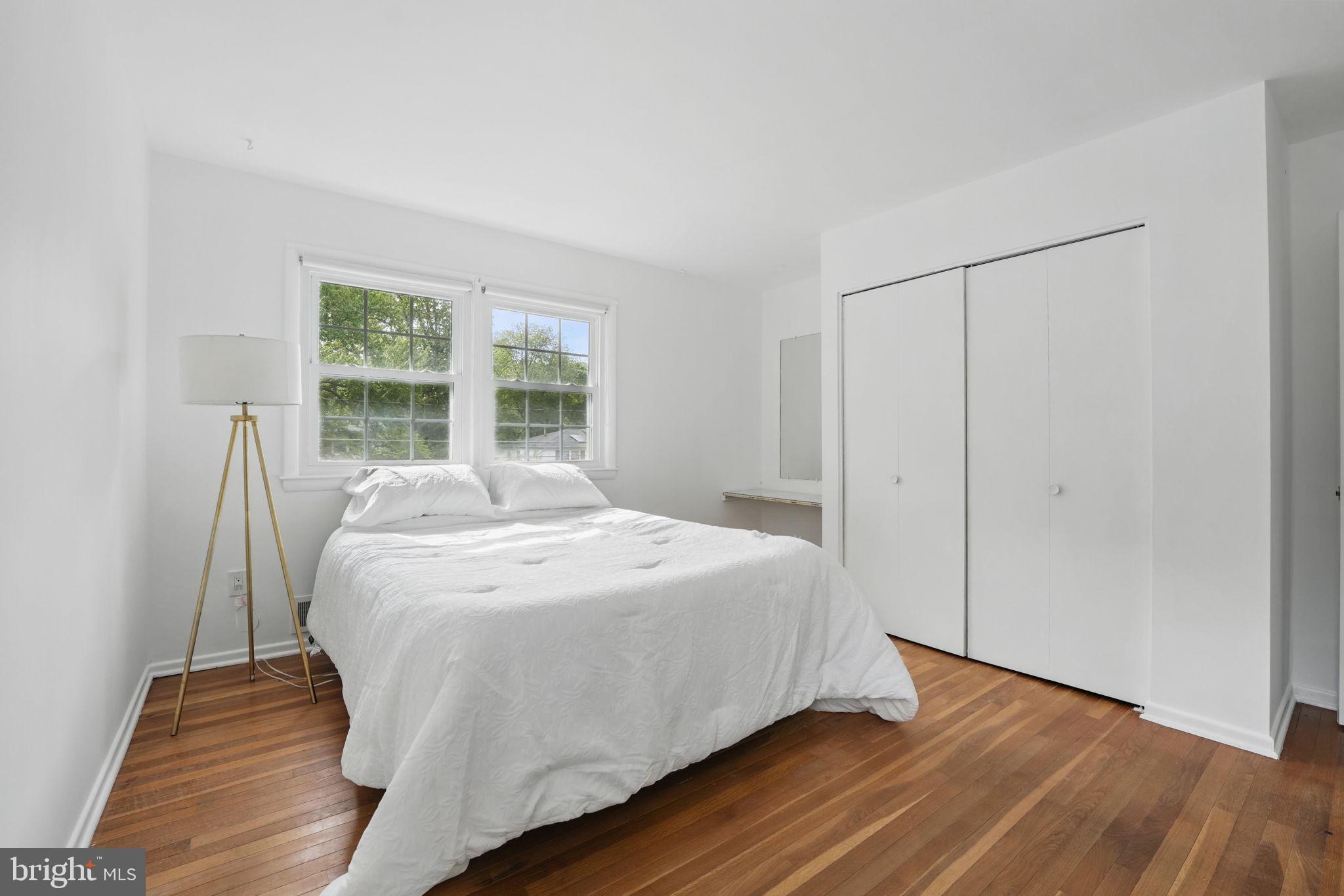 STONEWALL MANOR - Residential