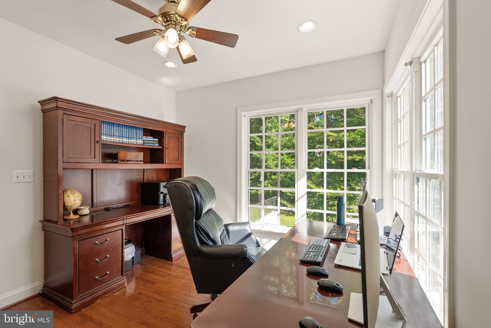 WHITE OAKS ESTATES - Residential