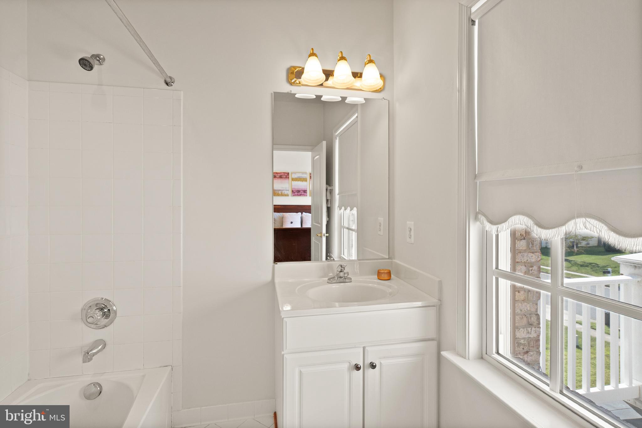 WHITE OAKS ESTATES - Residential