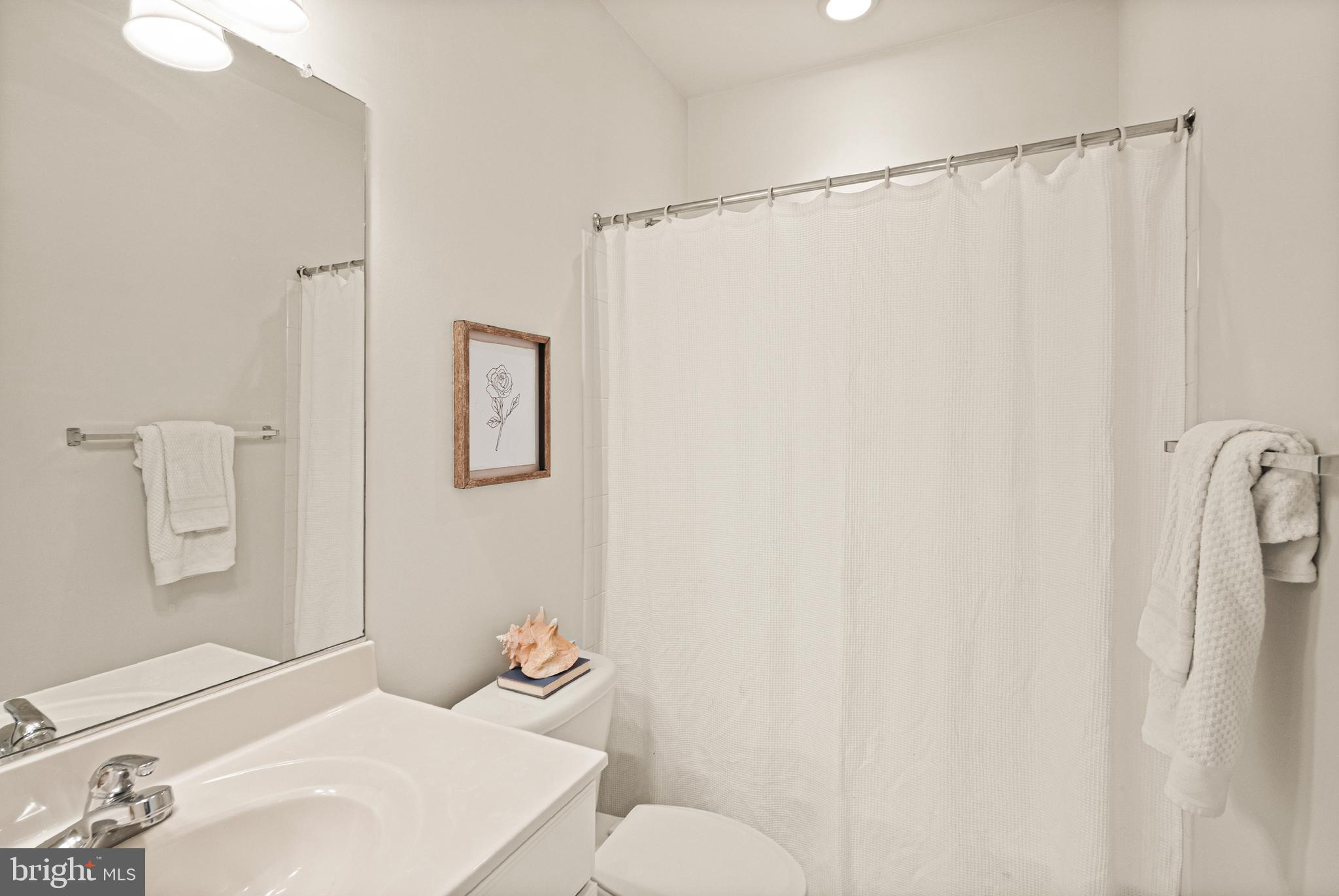 WHITE OAKS ESTATES - Residential