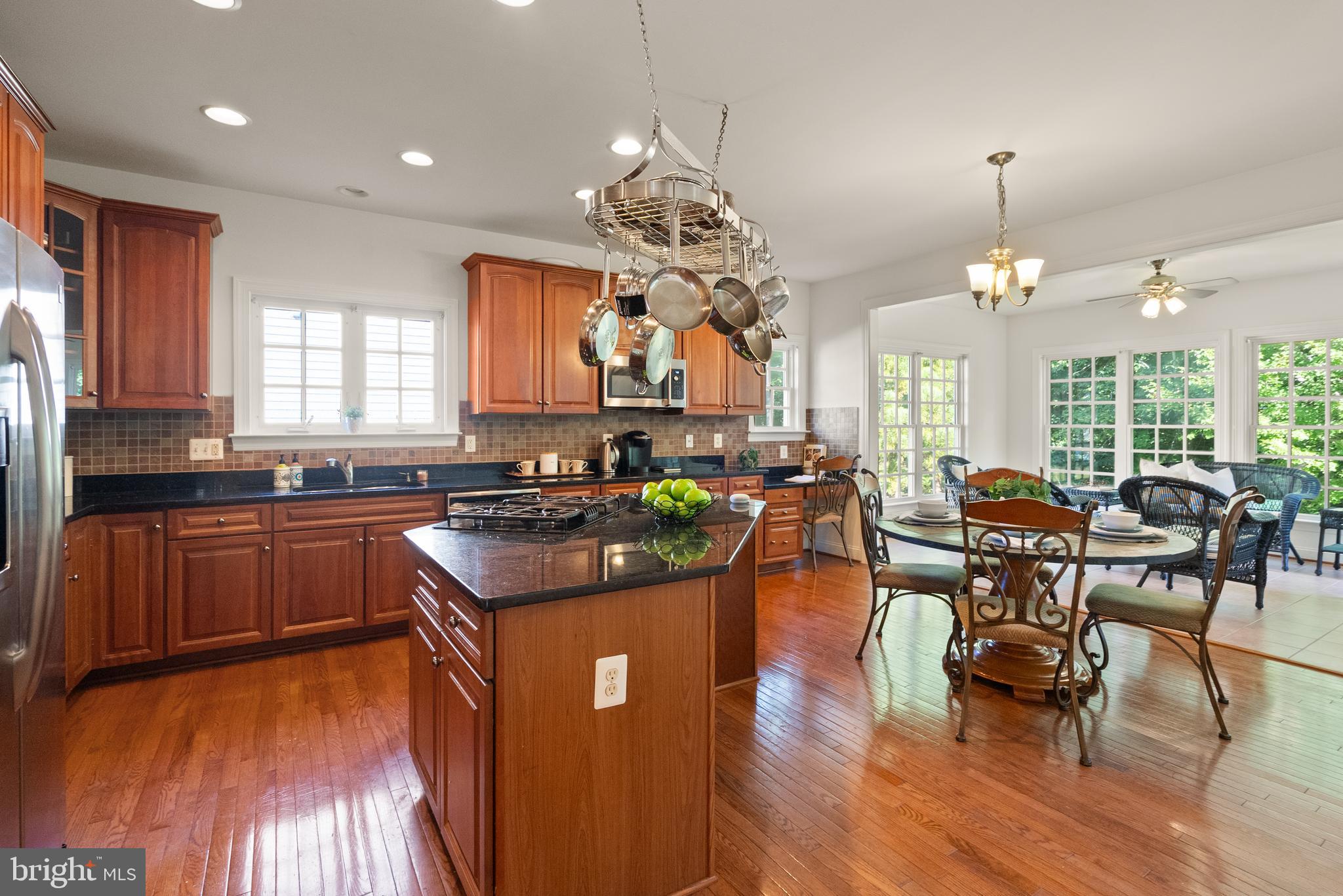 WHITE OAKS ESTATES - Residential