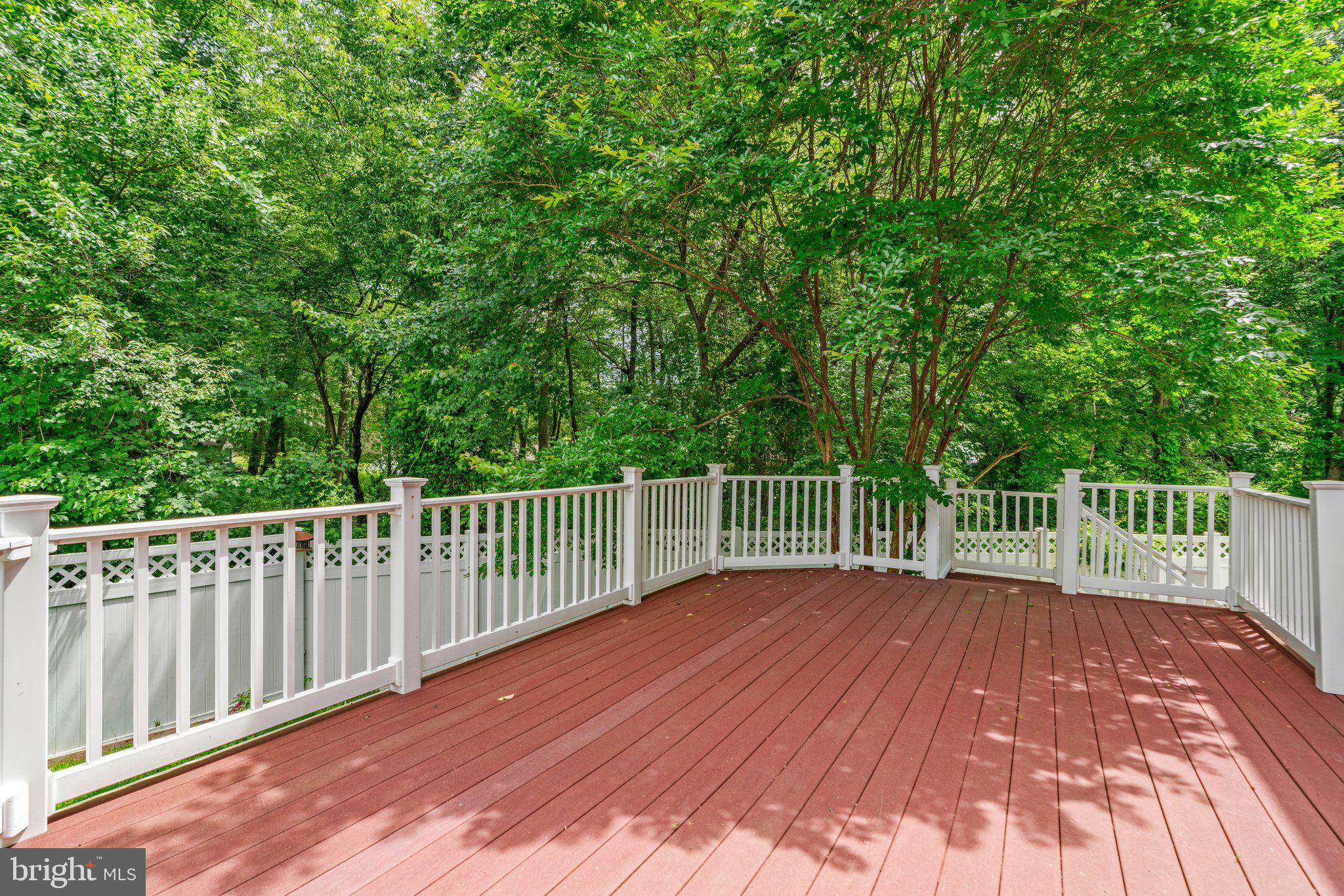 COLONIAL PARK - Residential