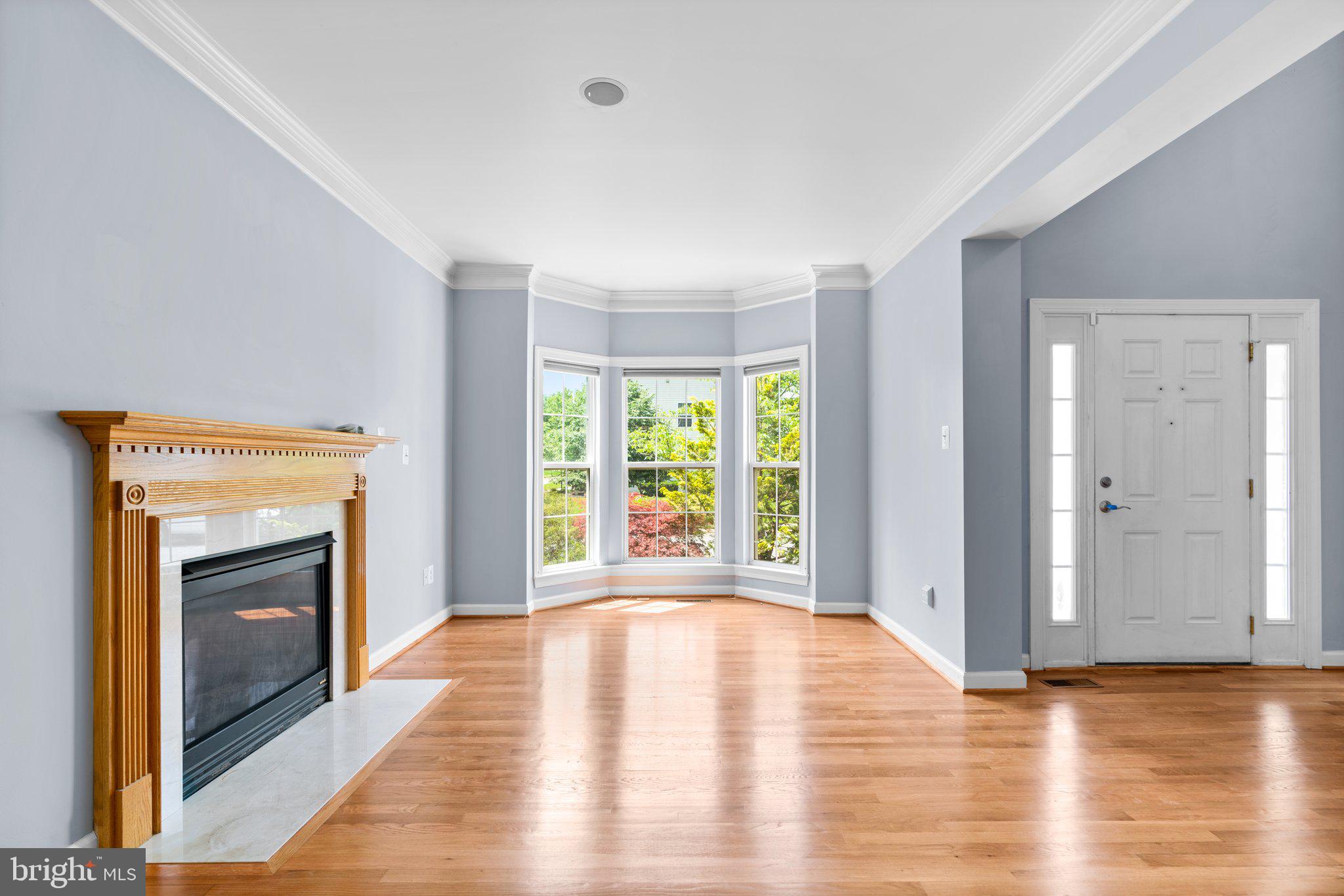 COLONIAL PARK - Residential