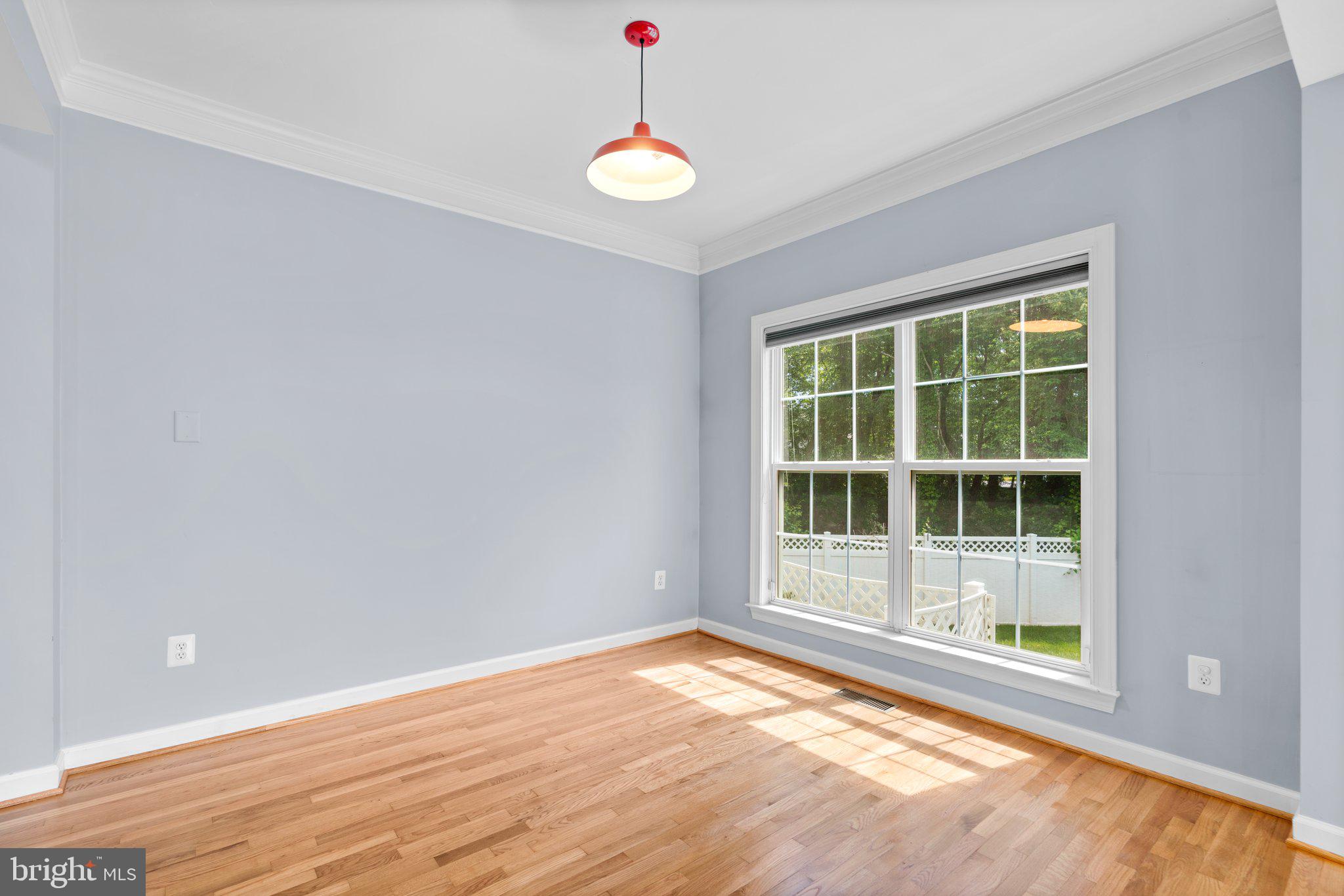 COLONIAL PARK - Residential