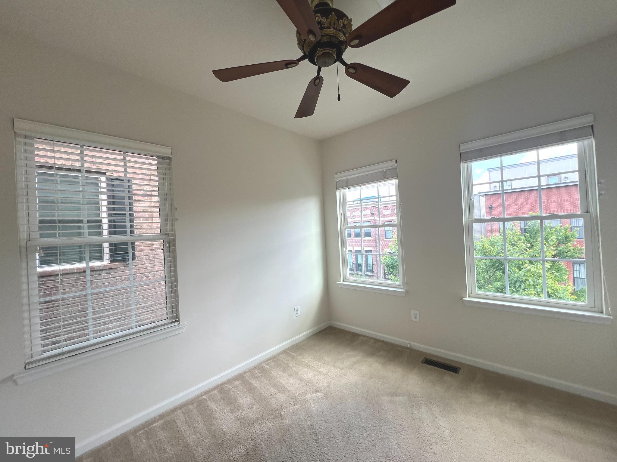 CRESCENT PLACE - Residential Lease