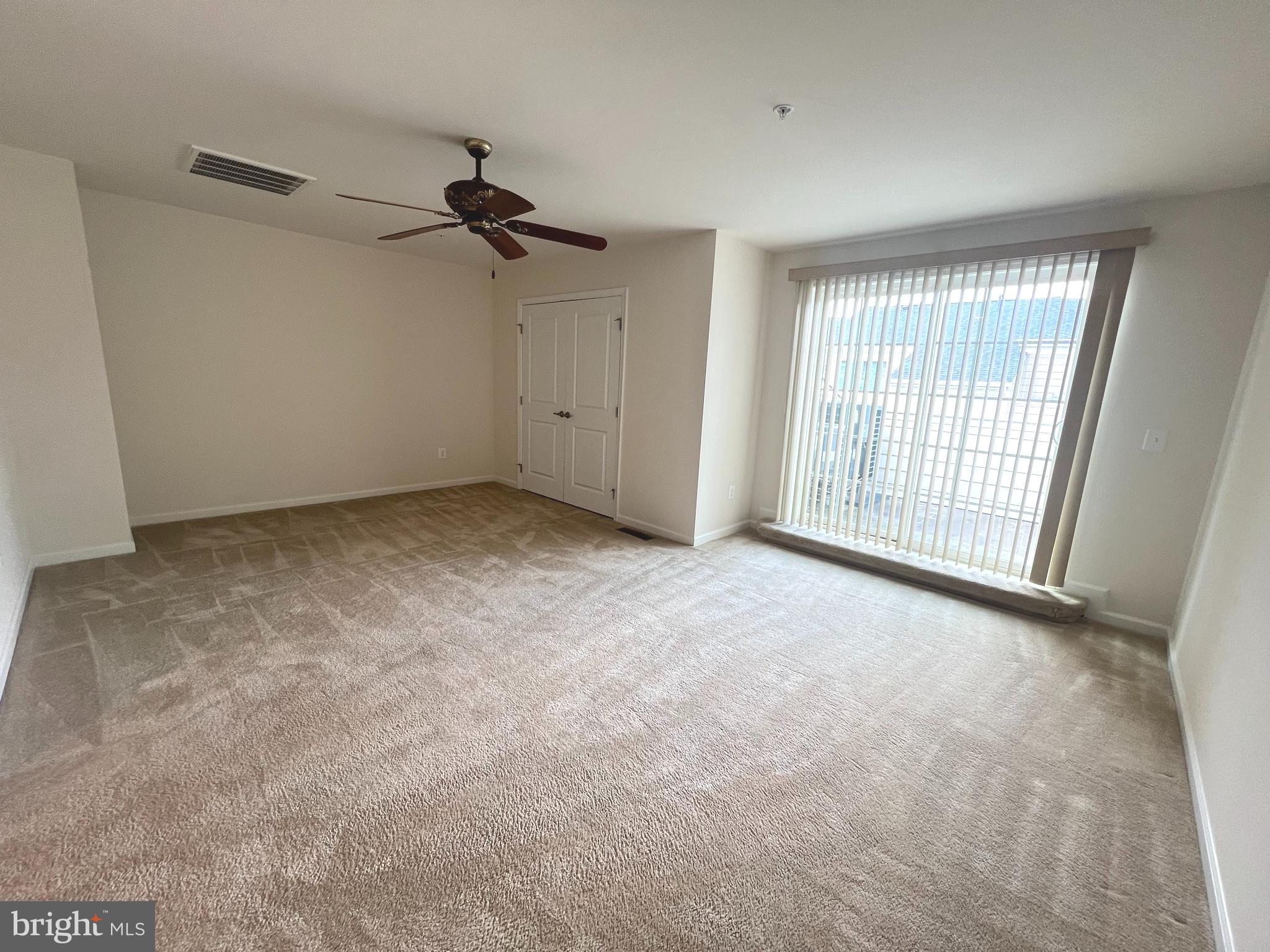 CRESCENT PLACE - Residential Lease