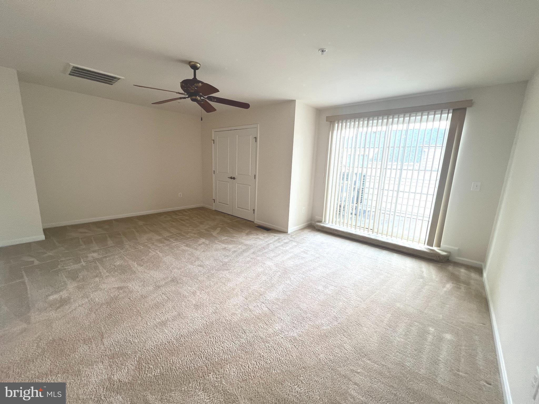 CRESCENT PLACE - Residential Lease