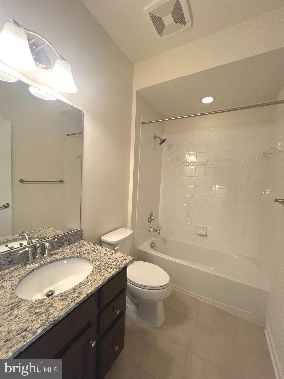 CRESCENT PLACE - Residential Lease