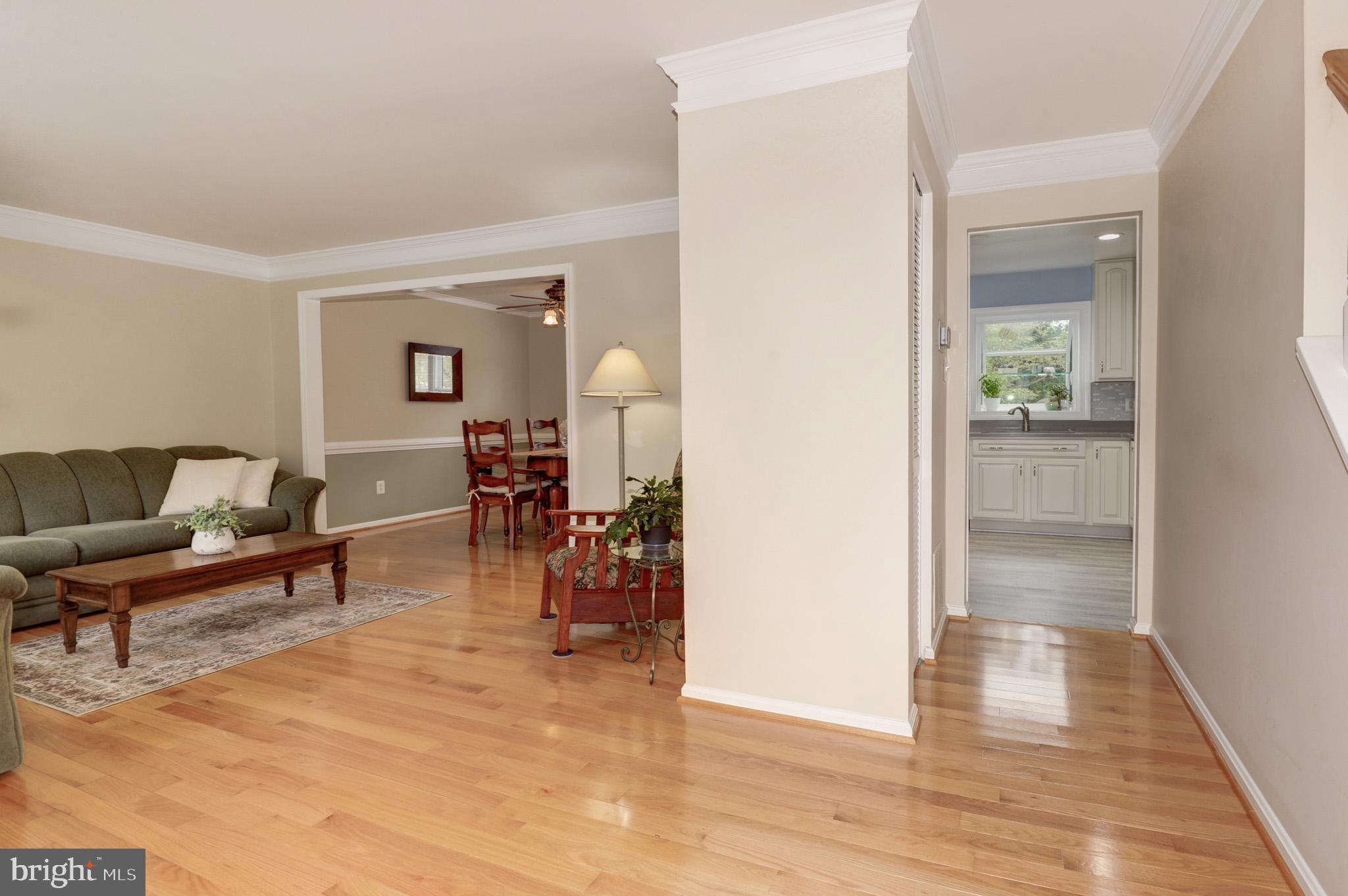 HUNTERS CREEK - Residential