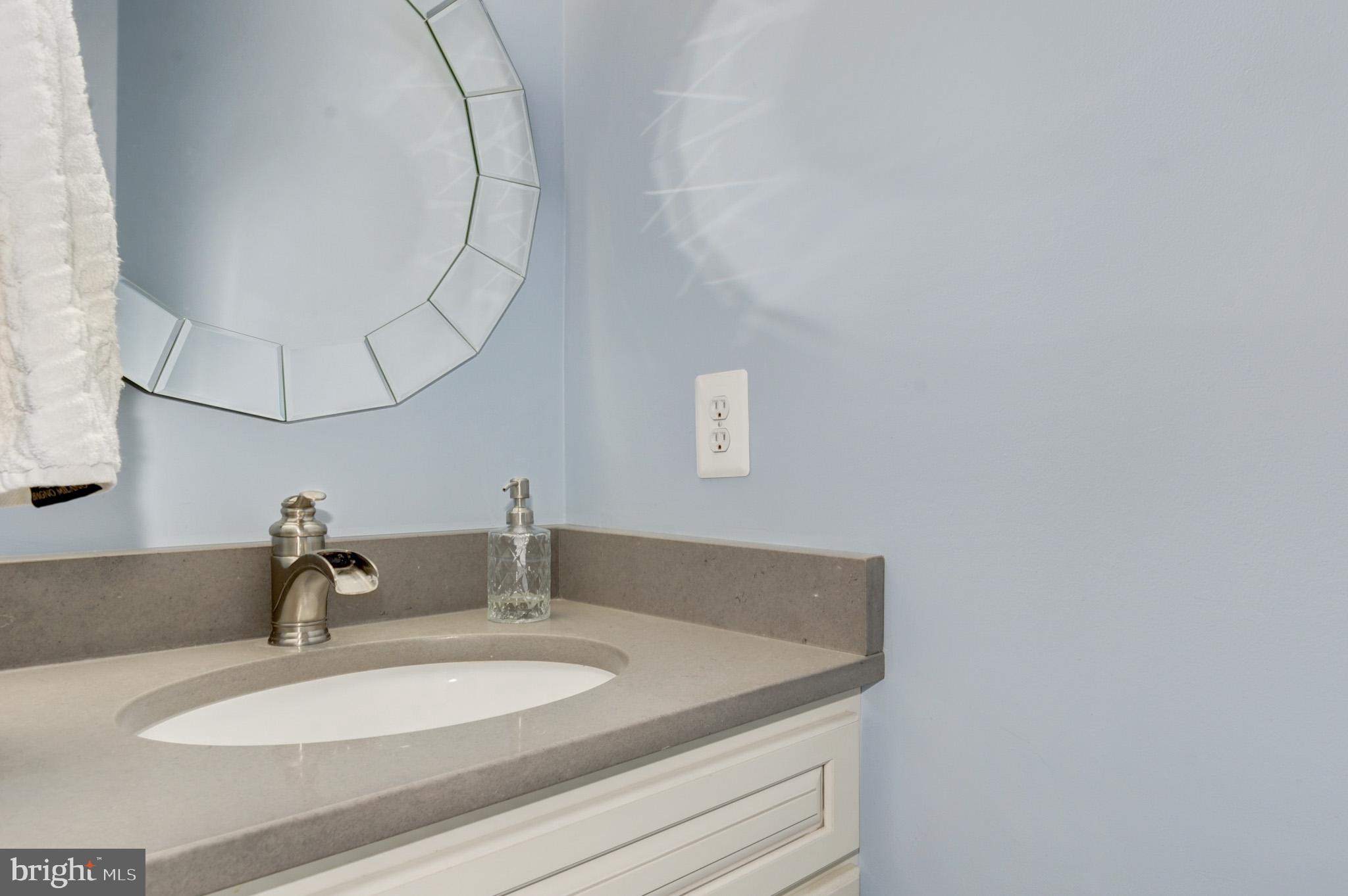 HUNTERS CREEK - Residential